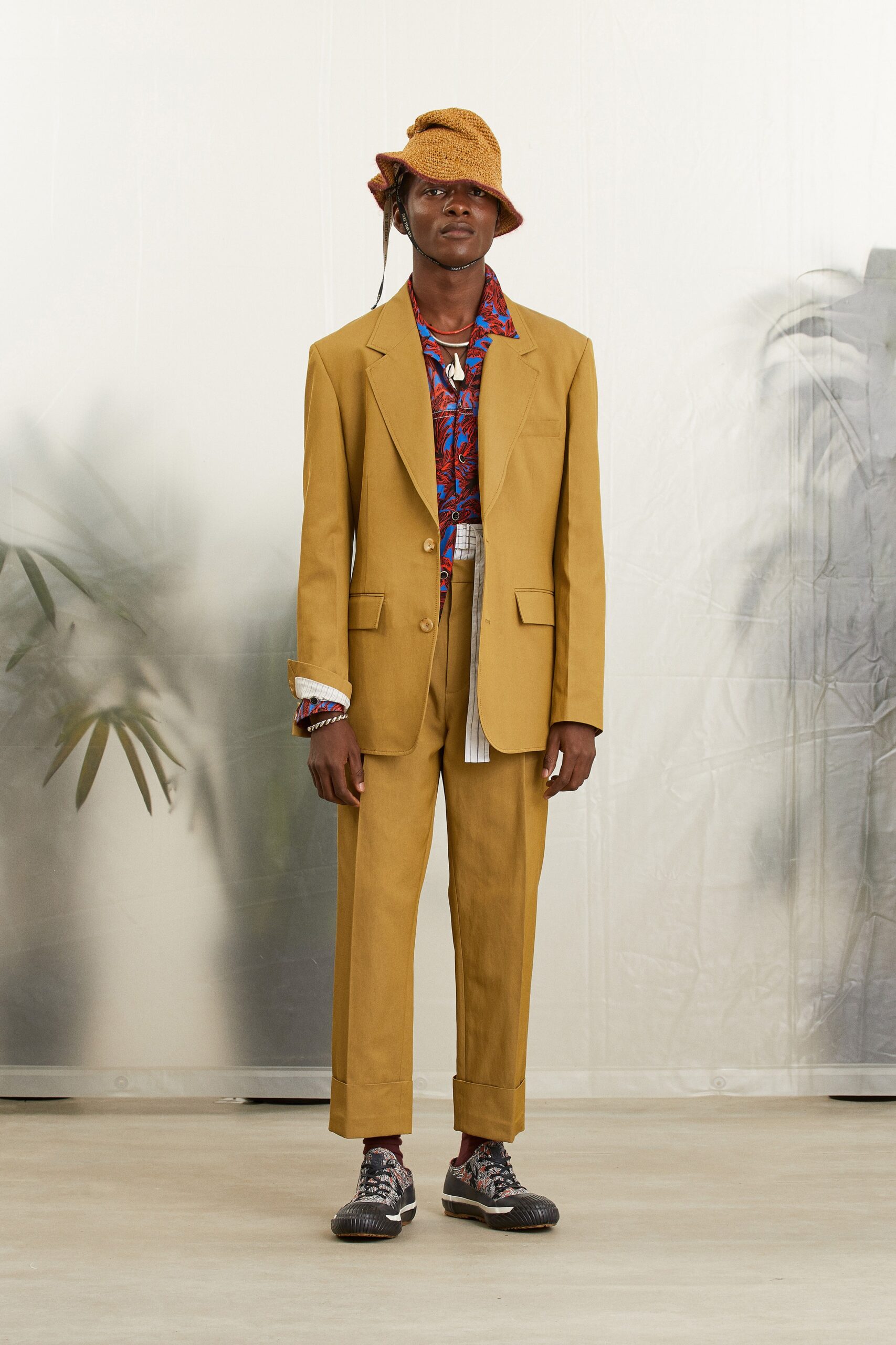 3.1 Phillip Lim S/S 19 Menswear Look 1