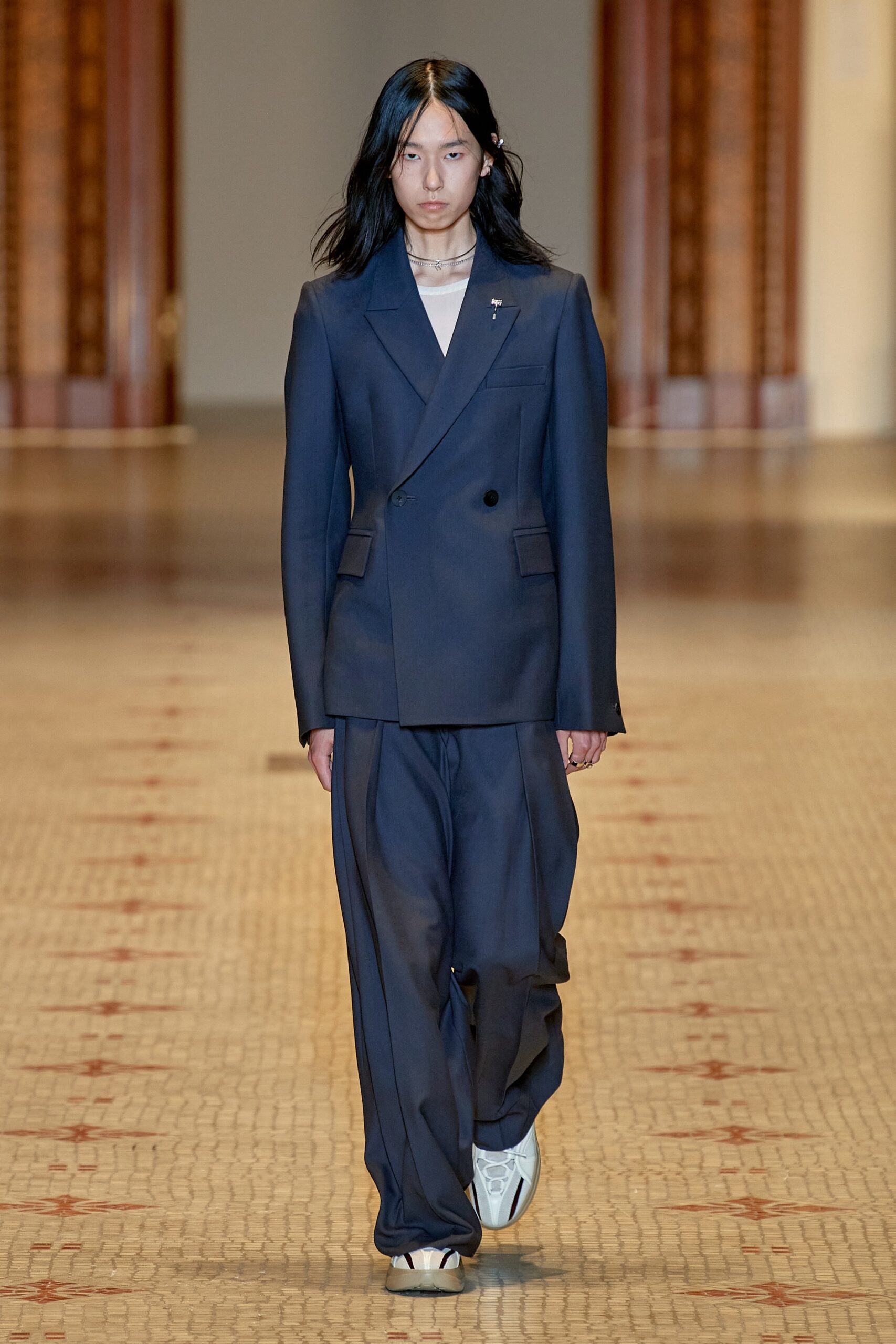 Wooyoungmi S/S 23 Menswear Look 1