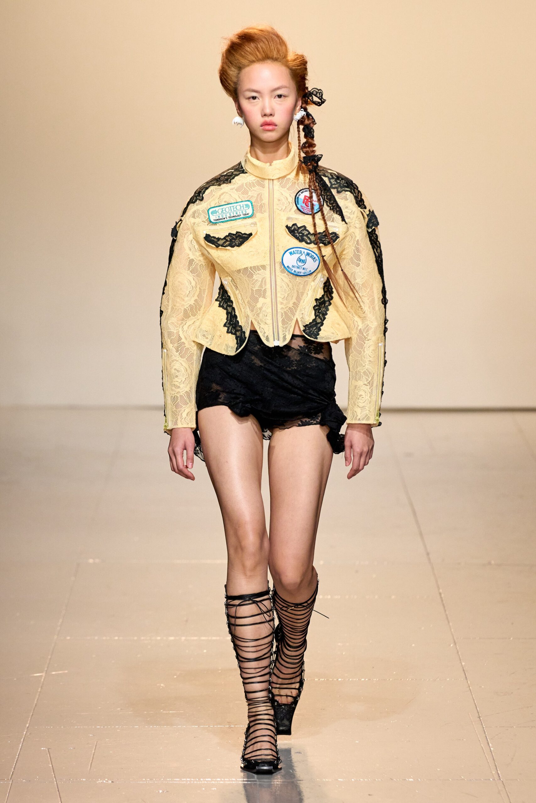 Yuhan Wang F/W 23 Look 1