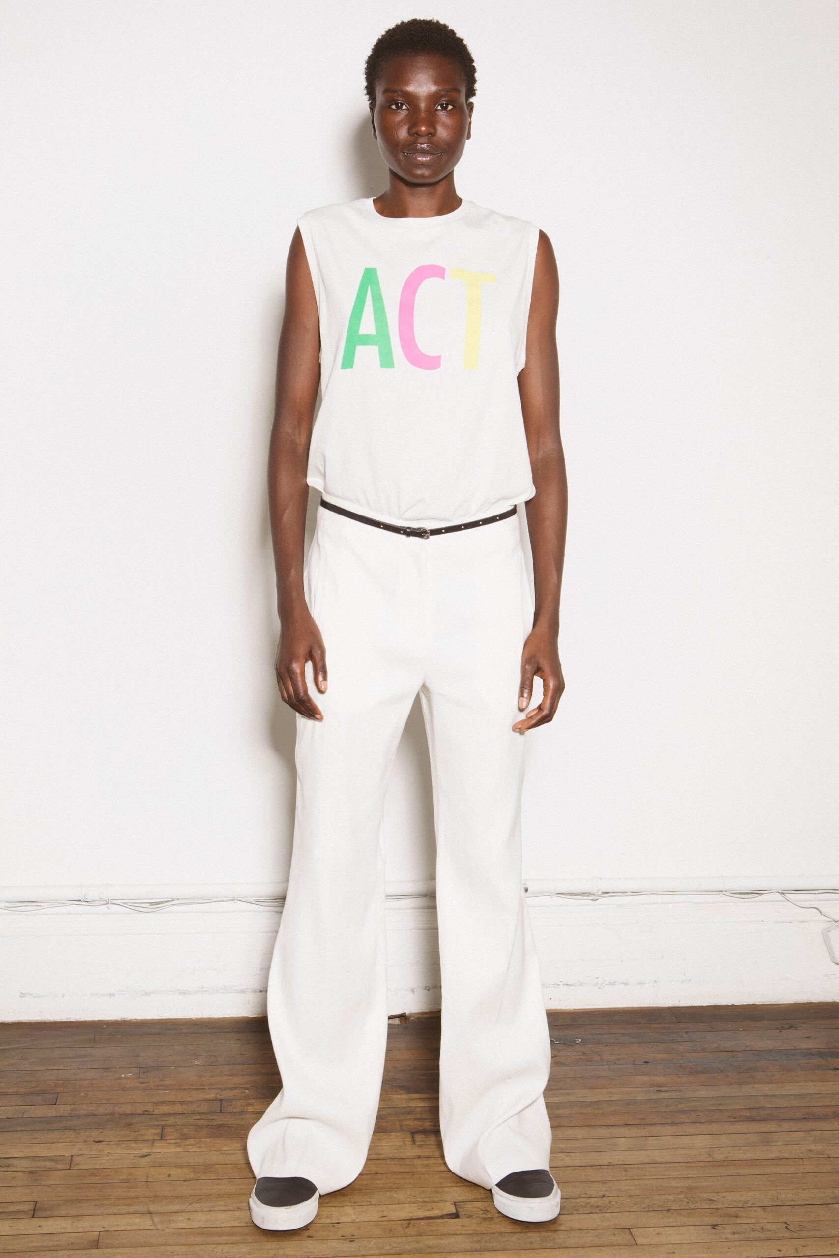 6397 S/S 19 Look 2