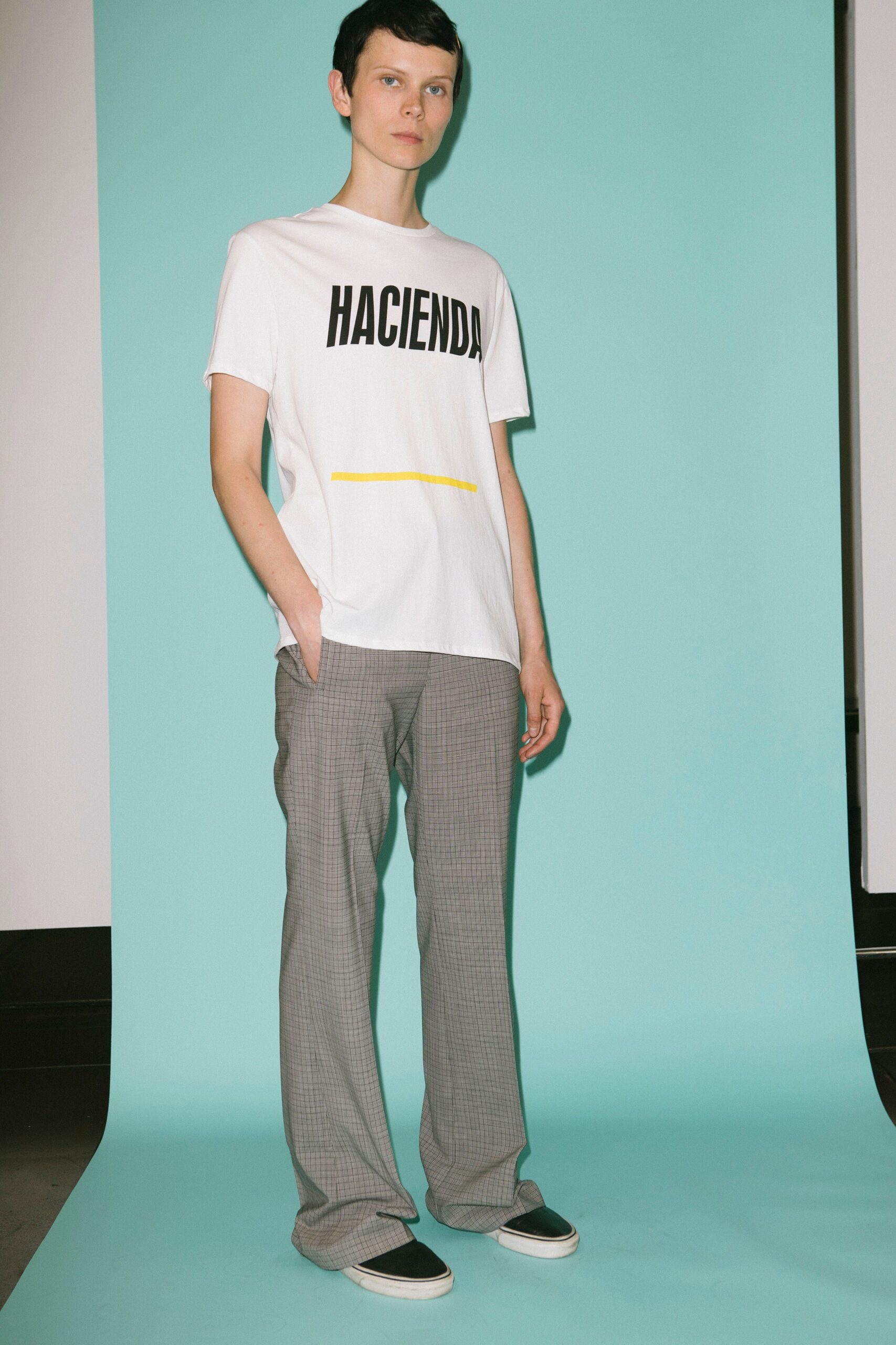 6397 Resort 19 Look 1
