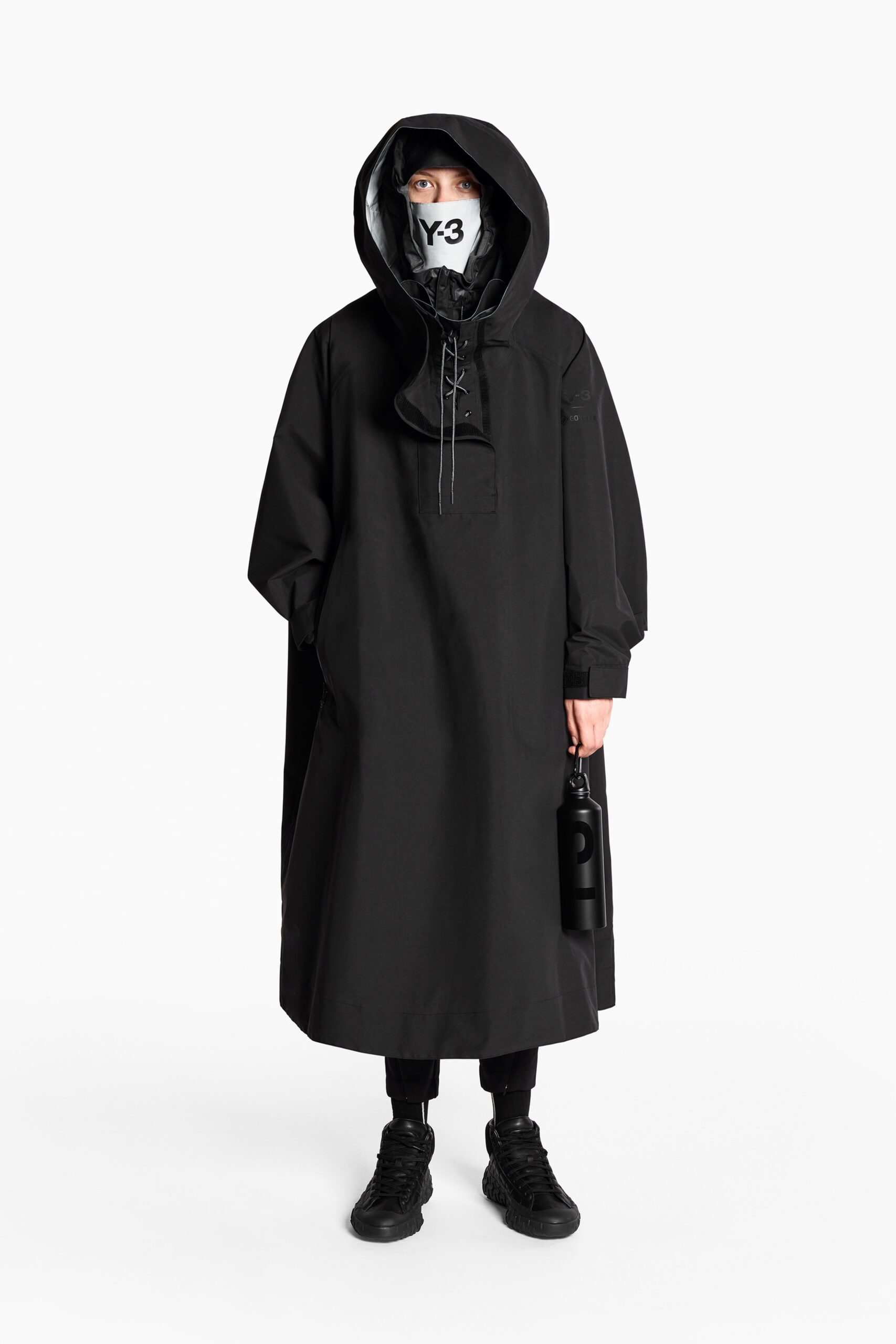 Y-3 S/S 21 Menswear Look 2
