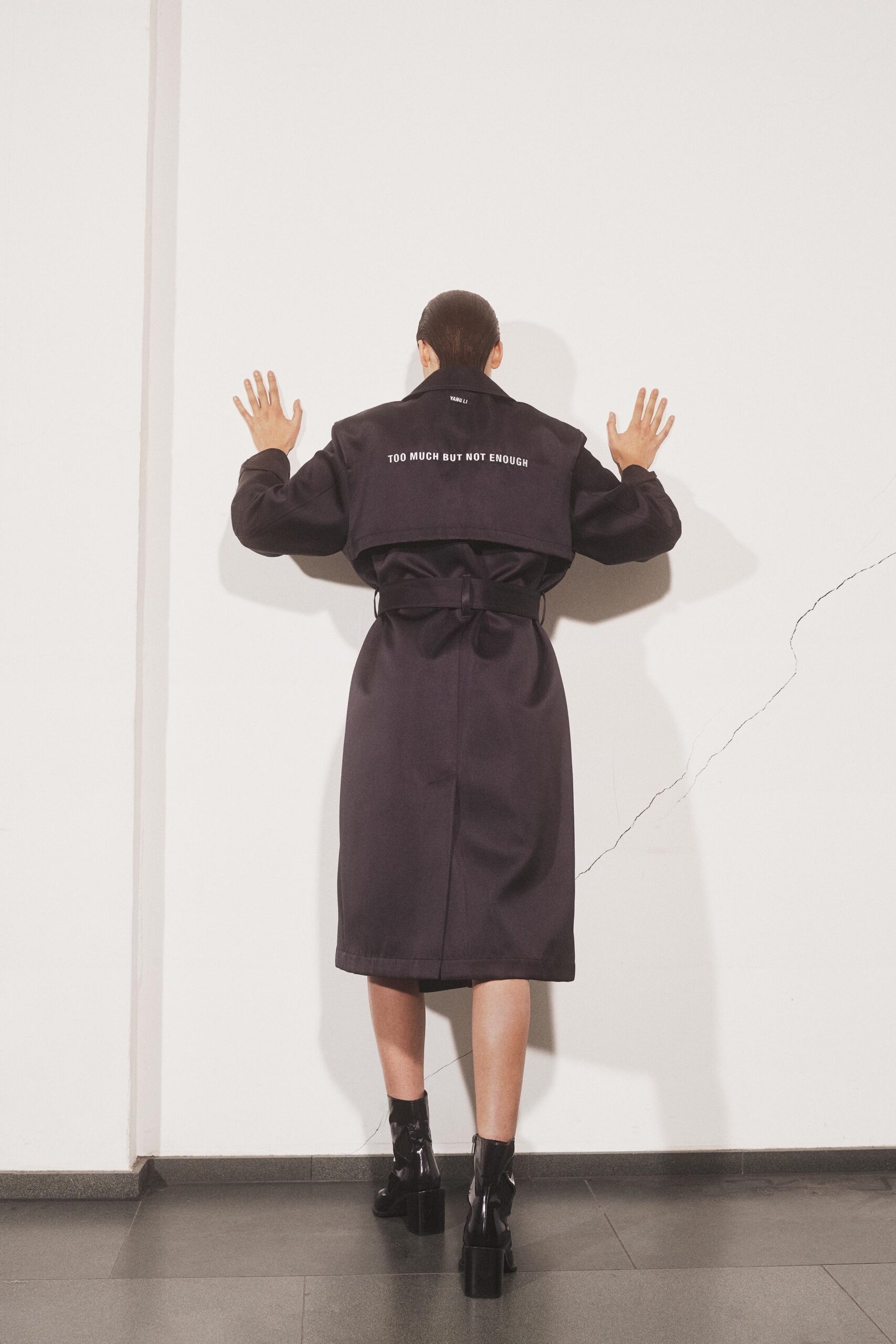 Yang Li Resort 20 Look 2