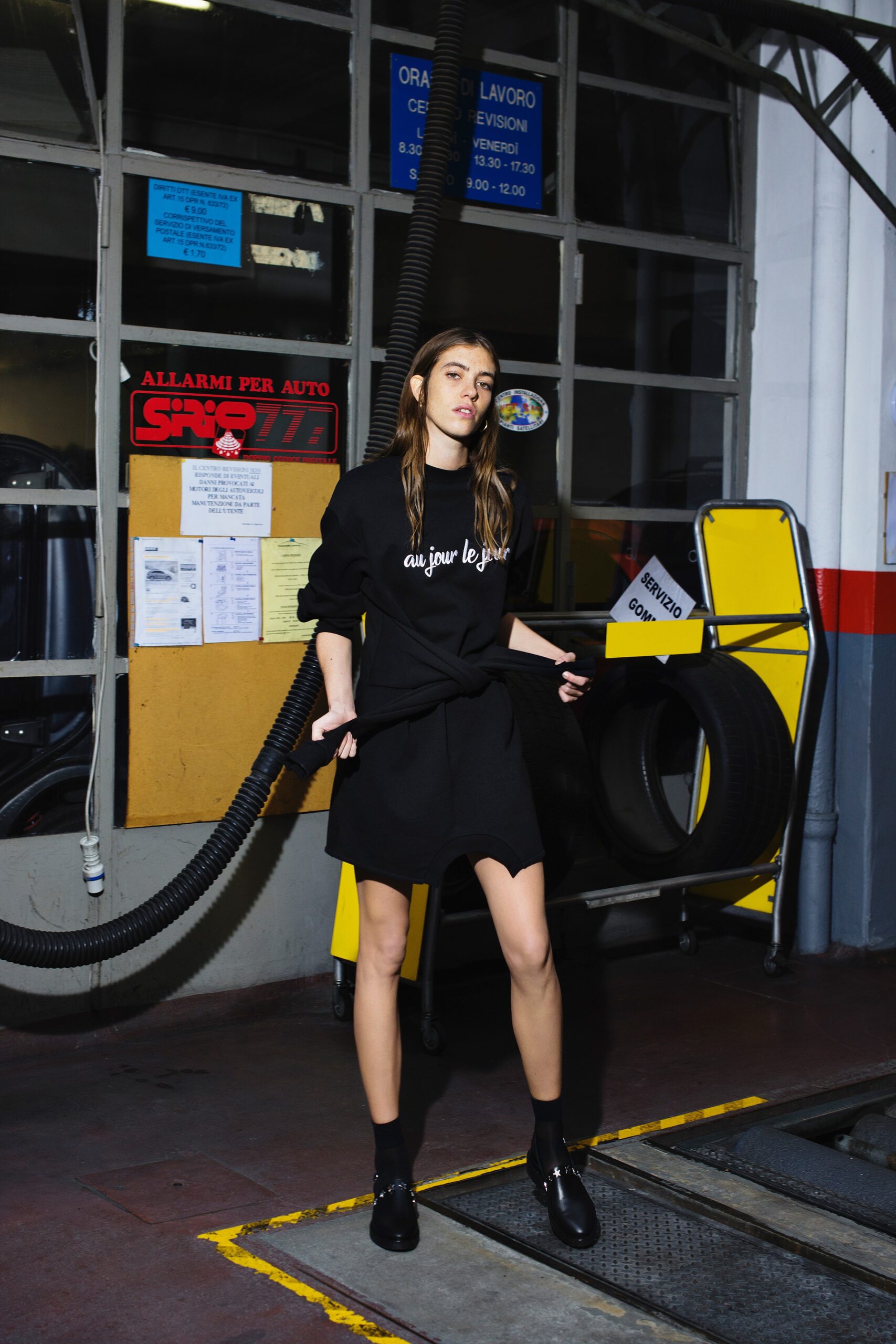 Au Jour Le Jour F/W 19 Look 11