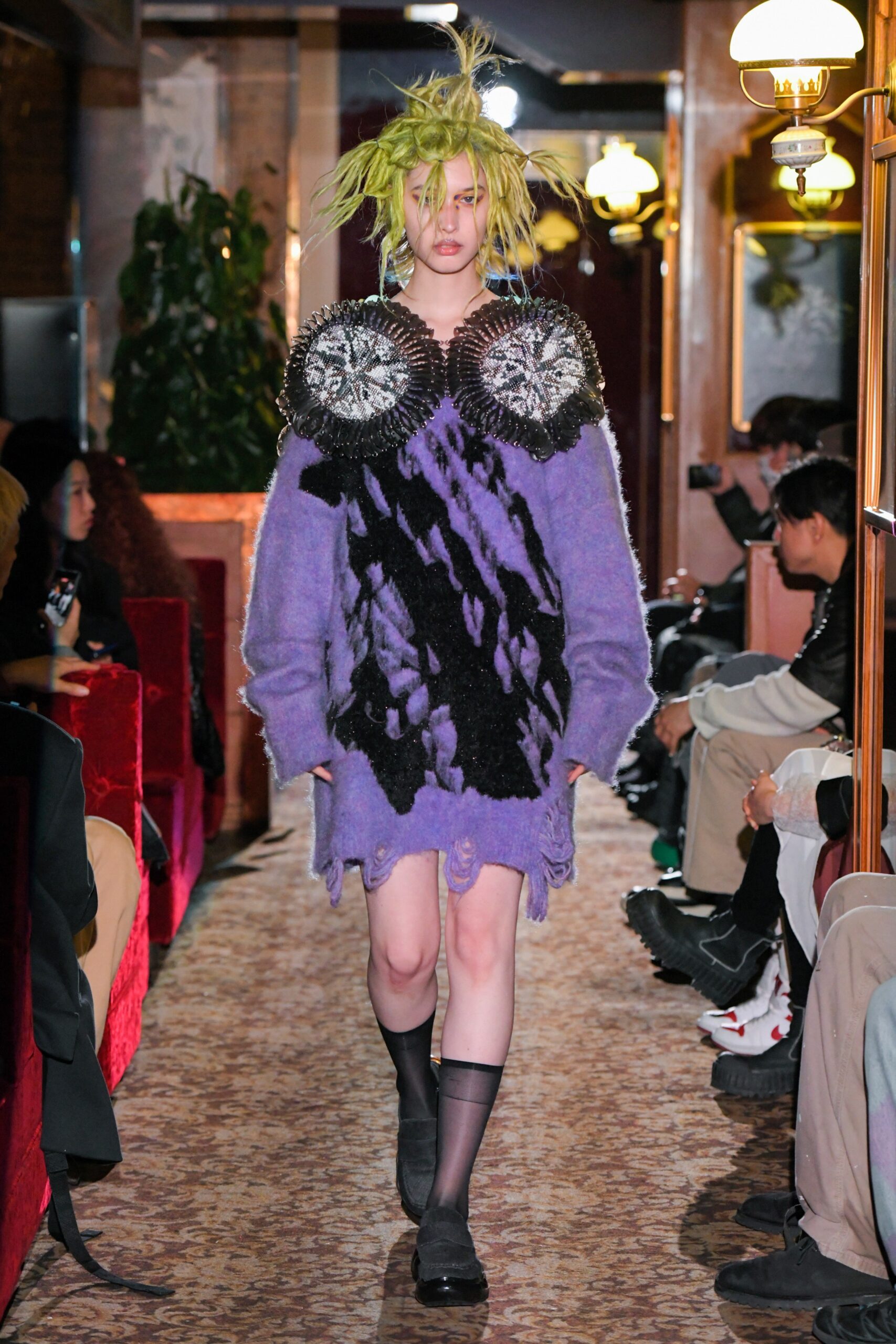 Yueqi Qi Tokyo F/W 23 Look 2