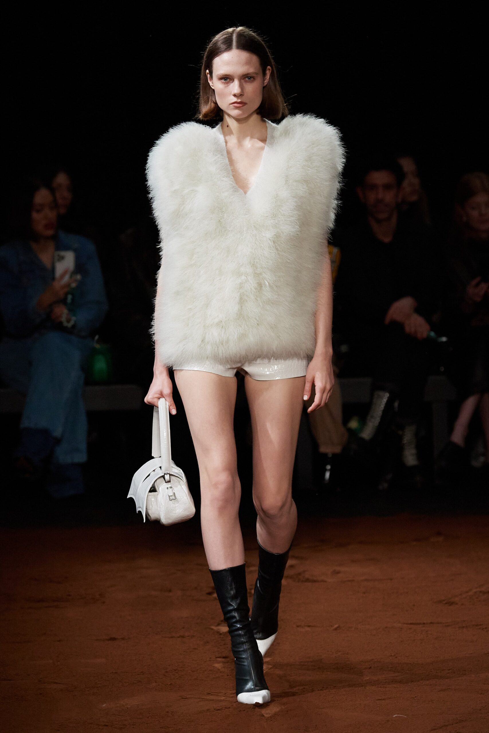 16Arlington F/W 23 Look 3