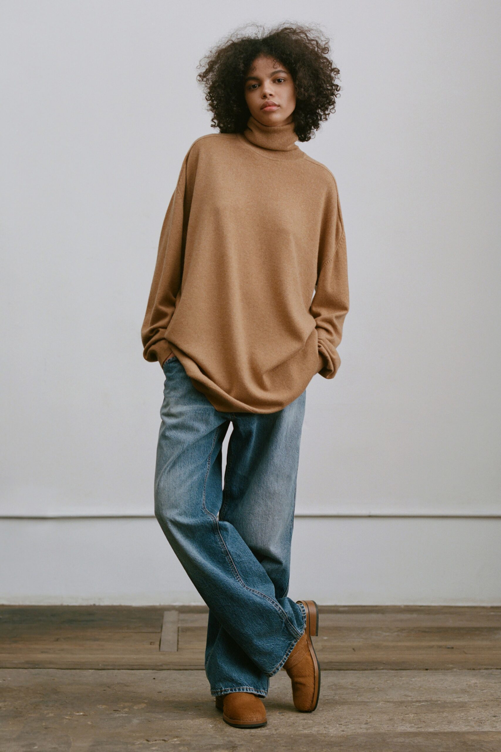 6397 F/W 23 Look 3