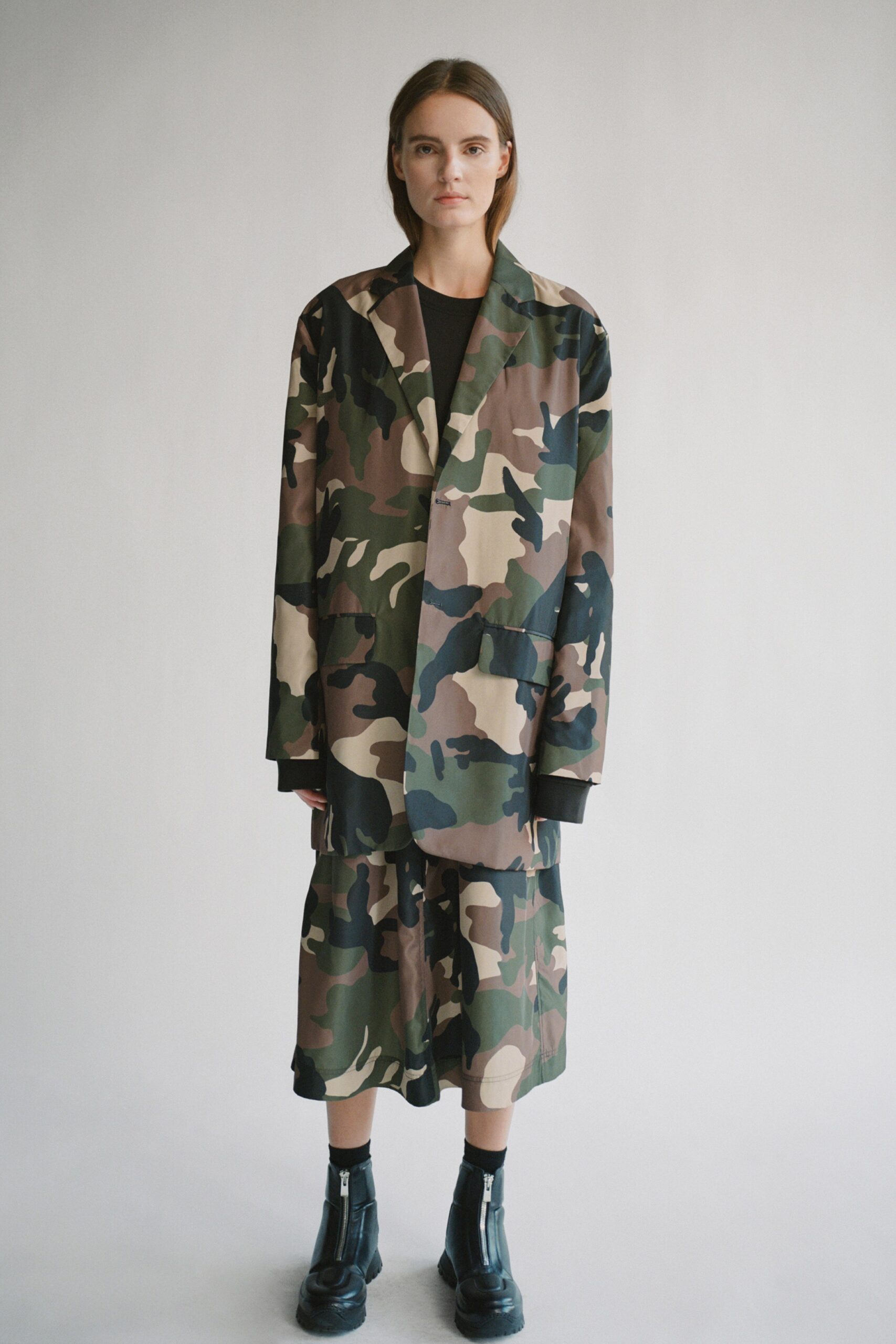 6397 F/W 23 Look 3