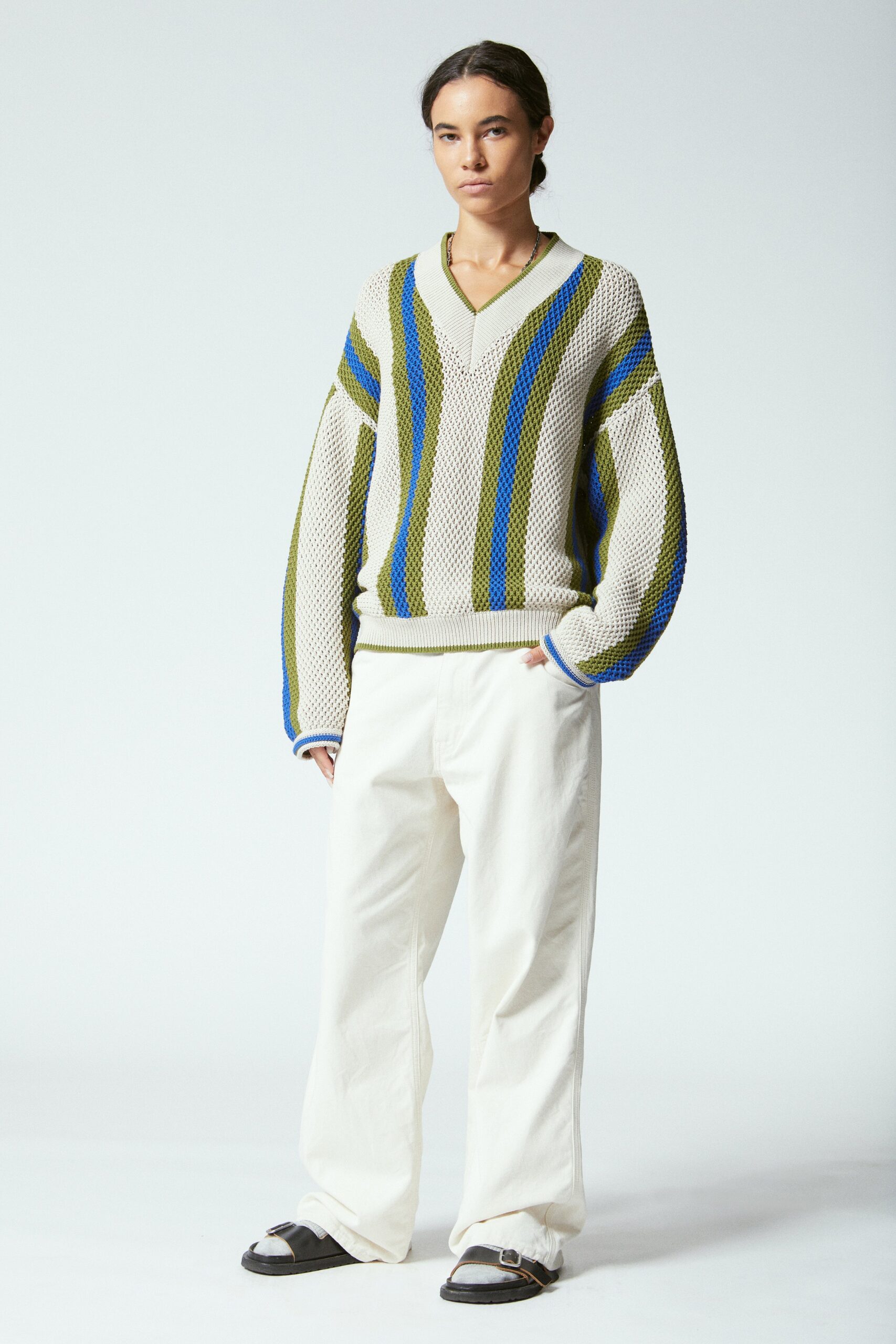 6397 S/S 23 Look 2
