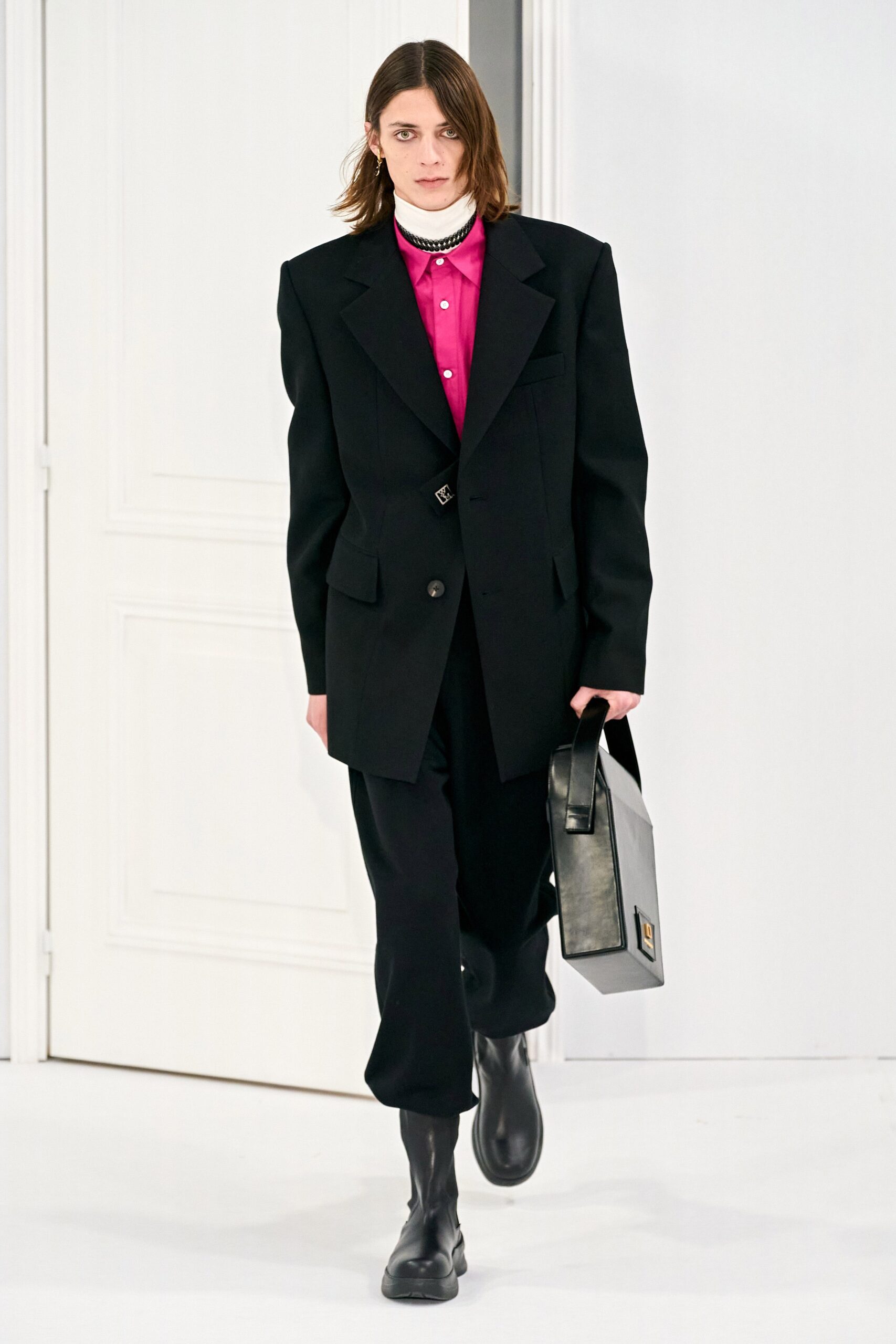 Wooyoungmi F/W 22 Menswear Look 3