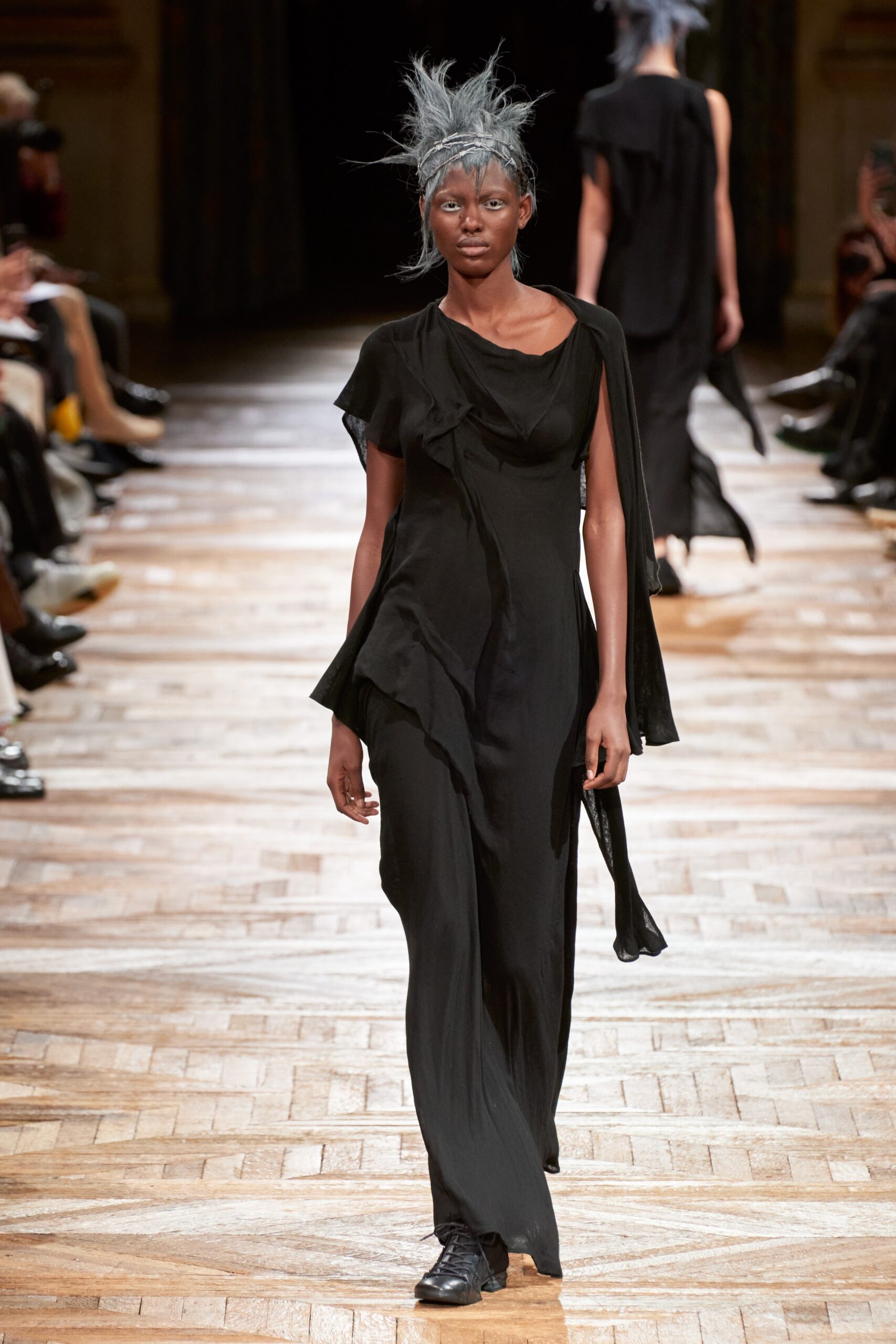 Yohji Yamamoto S/S 22 Look 4