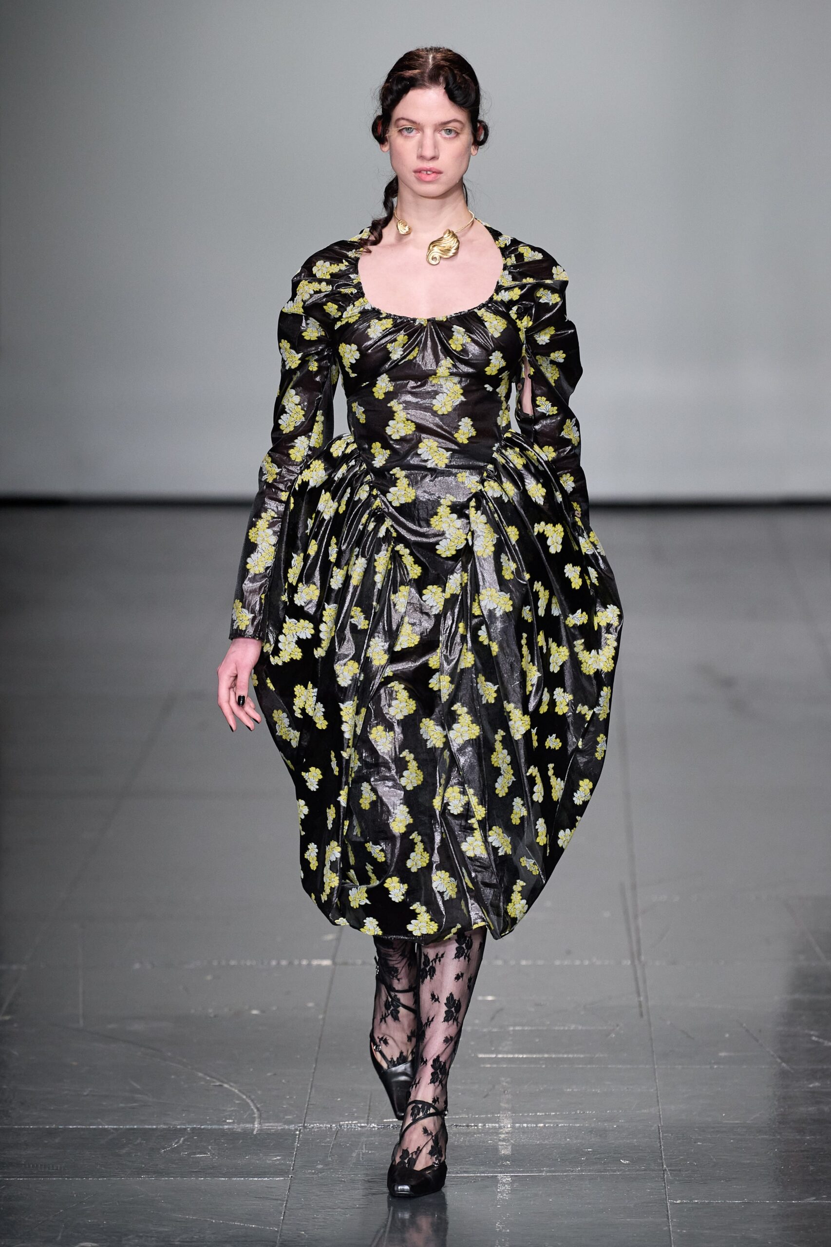 Yuhan Wang F/W 22 Look 4