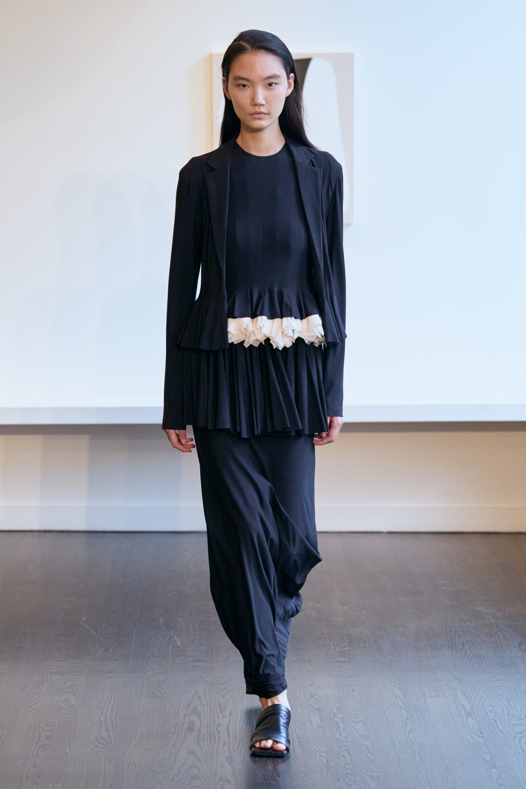 Ashlyn S/S 24 Look 33