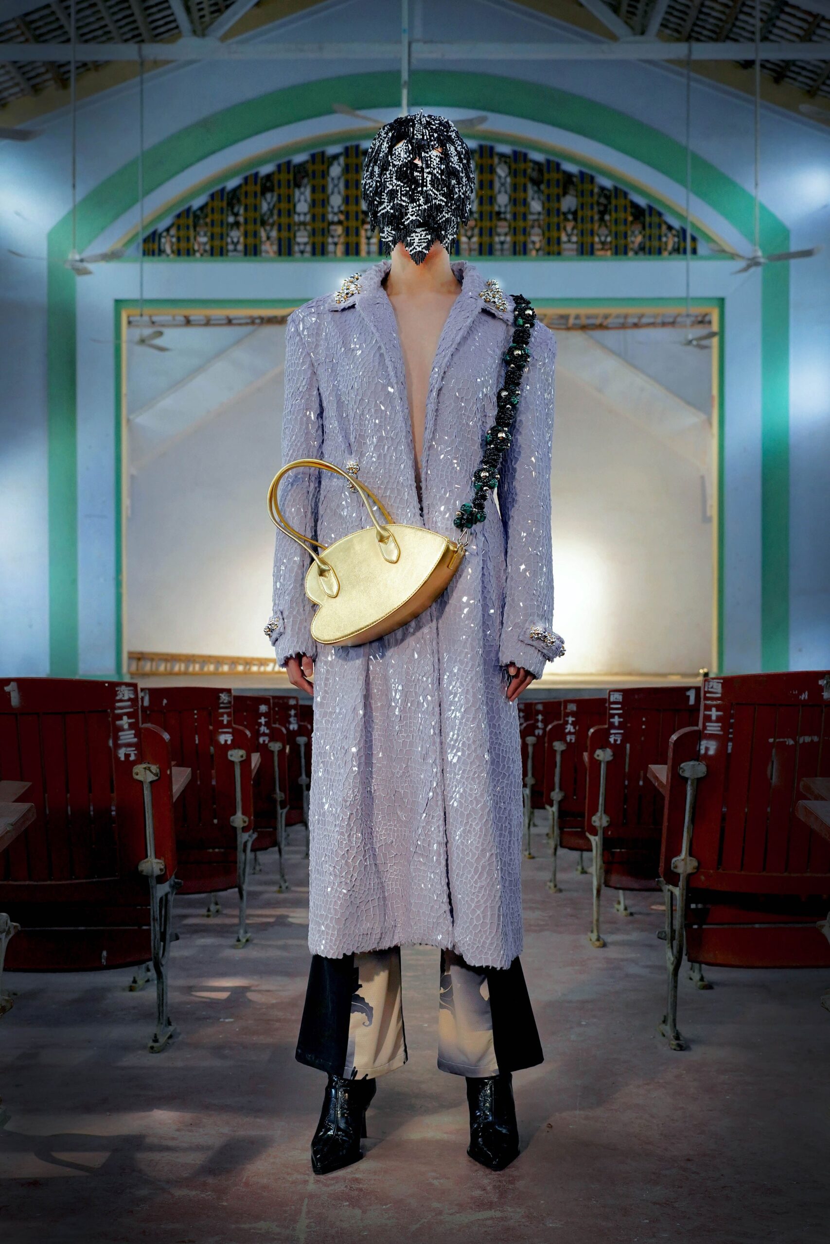 Yueqi Qi Shanghai F/W 22 Look 4