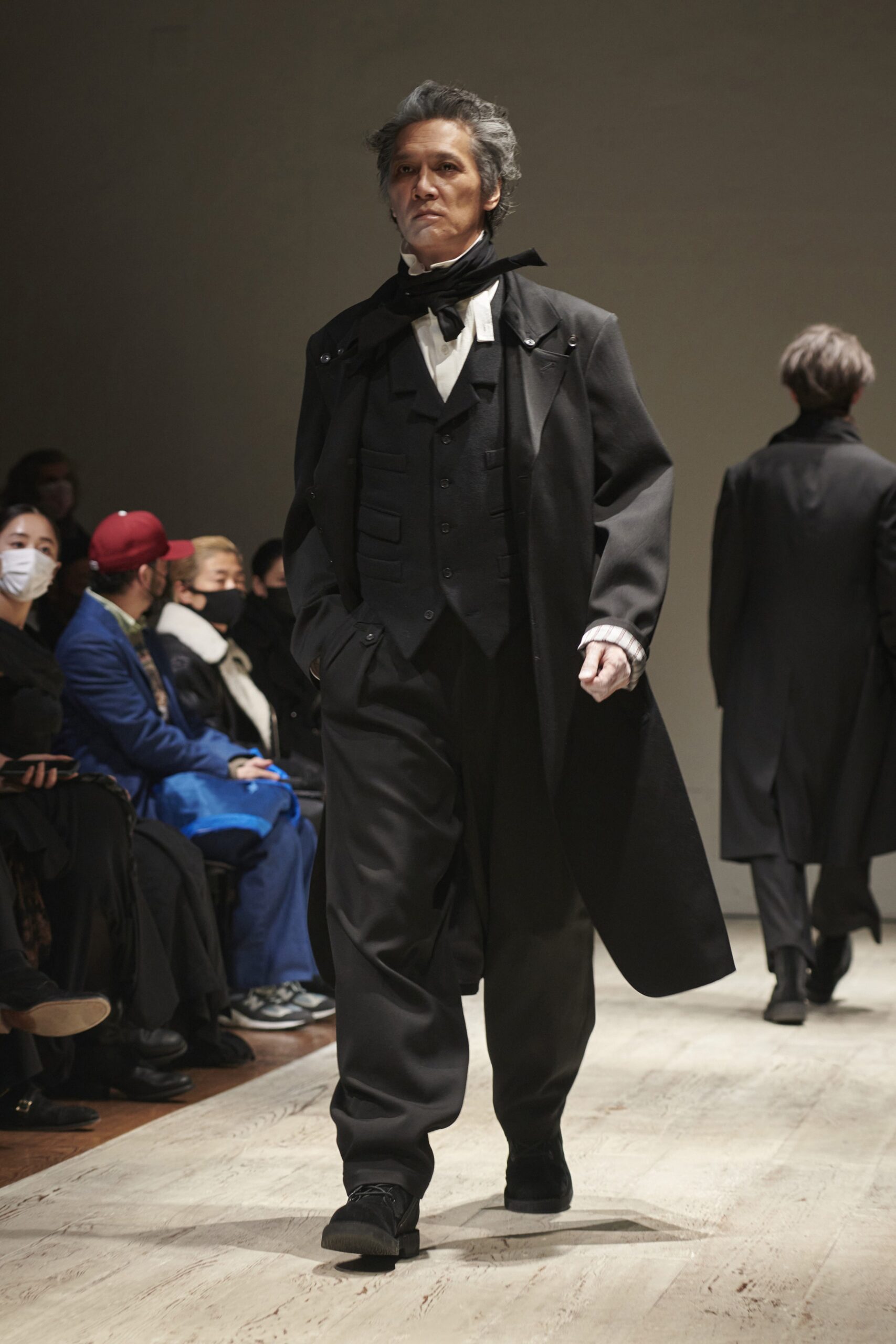 Yohji Yamamoto F/W 22 Menswear Look 6