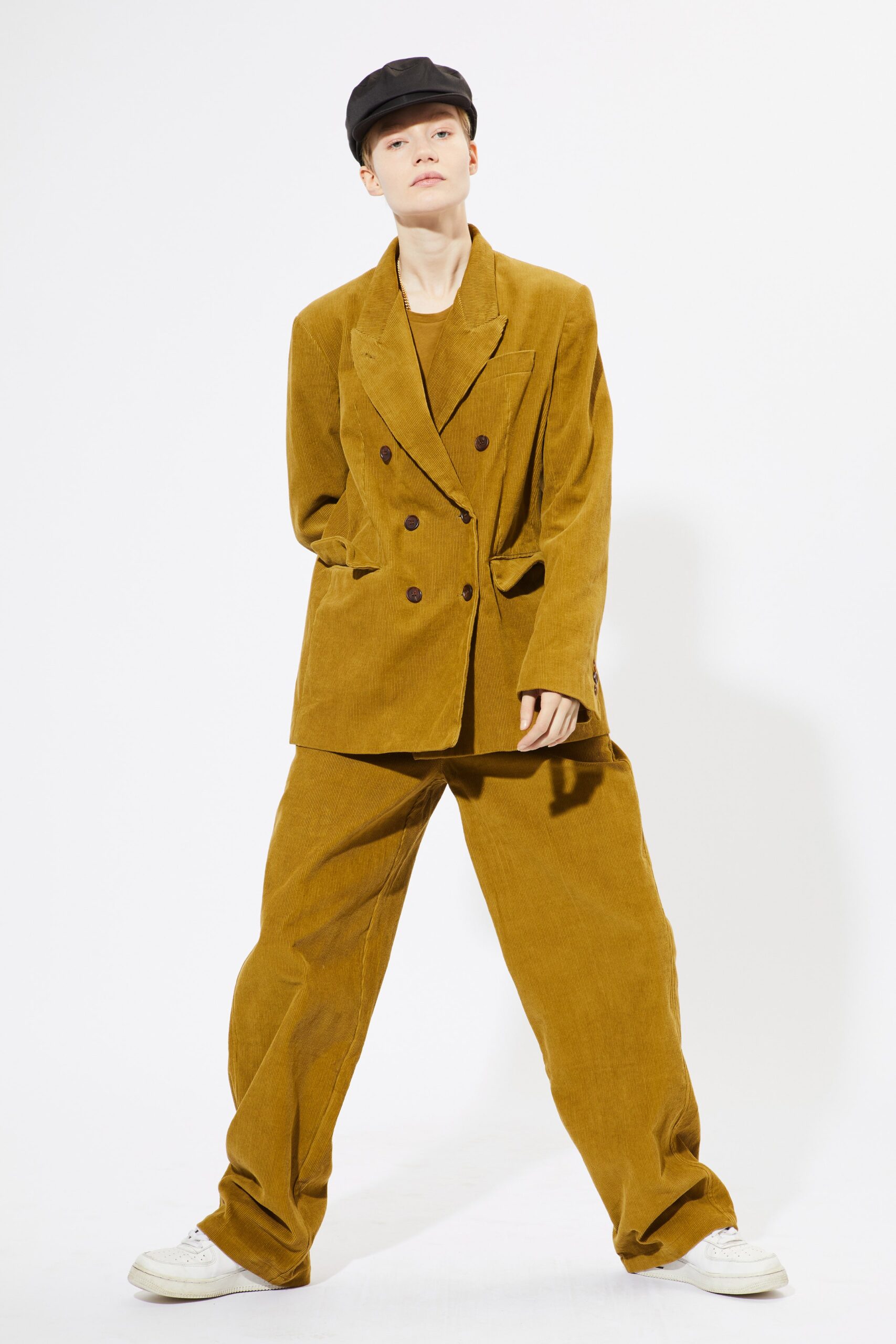 6397 F/W 22 Look 7