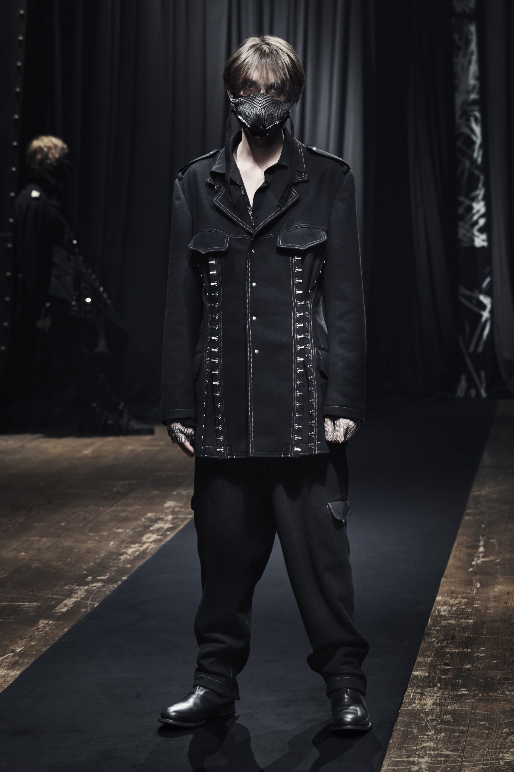 Yohji Yamamoto F/W 21 Menswear Look 7