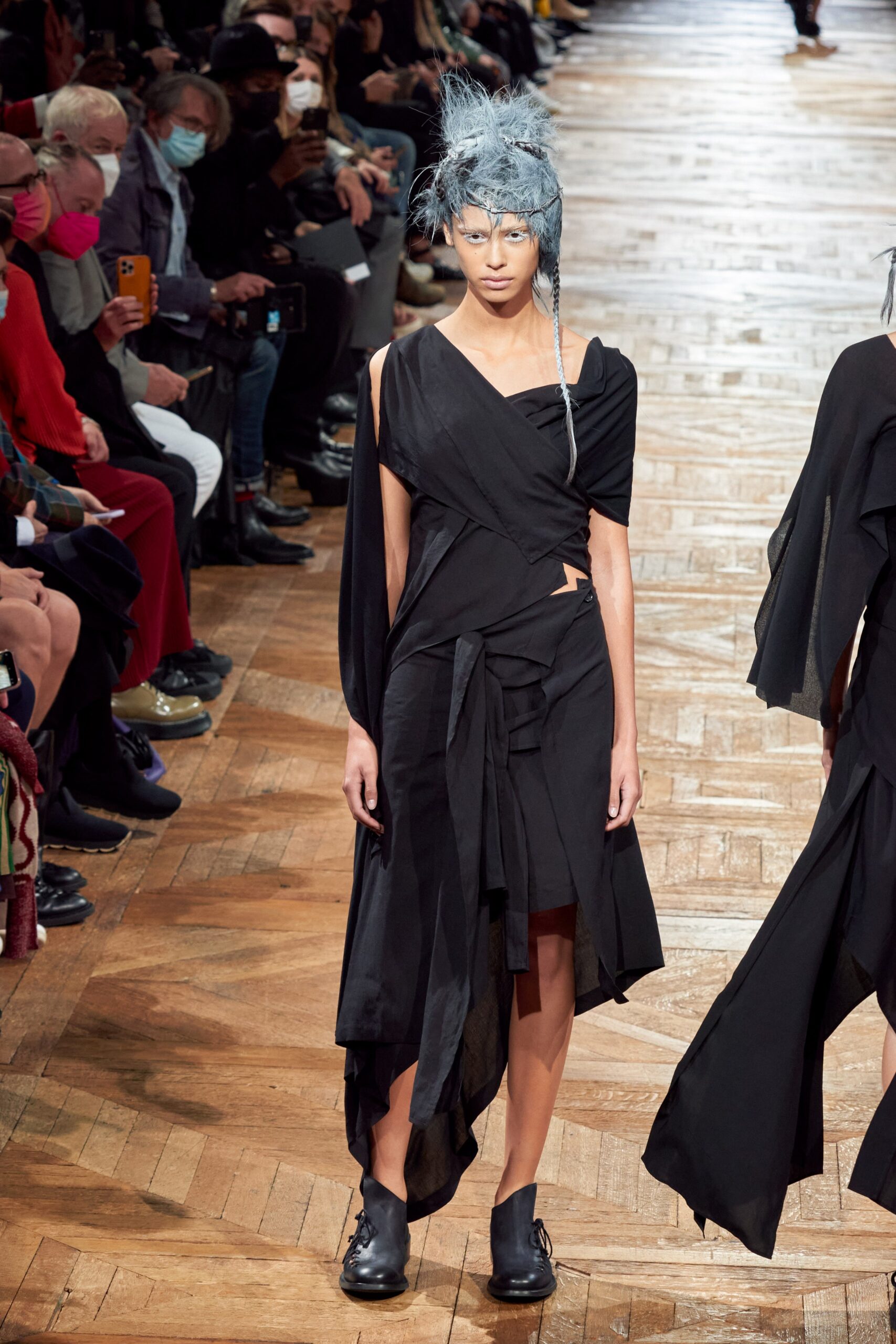 Yohji Yamamoto S/S 22 Look 7