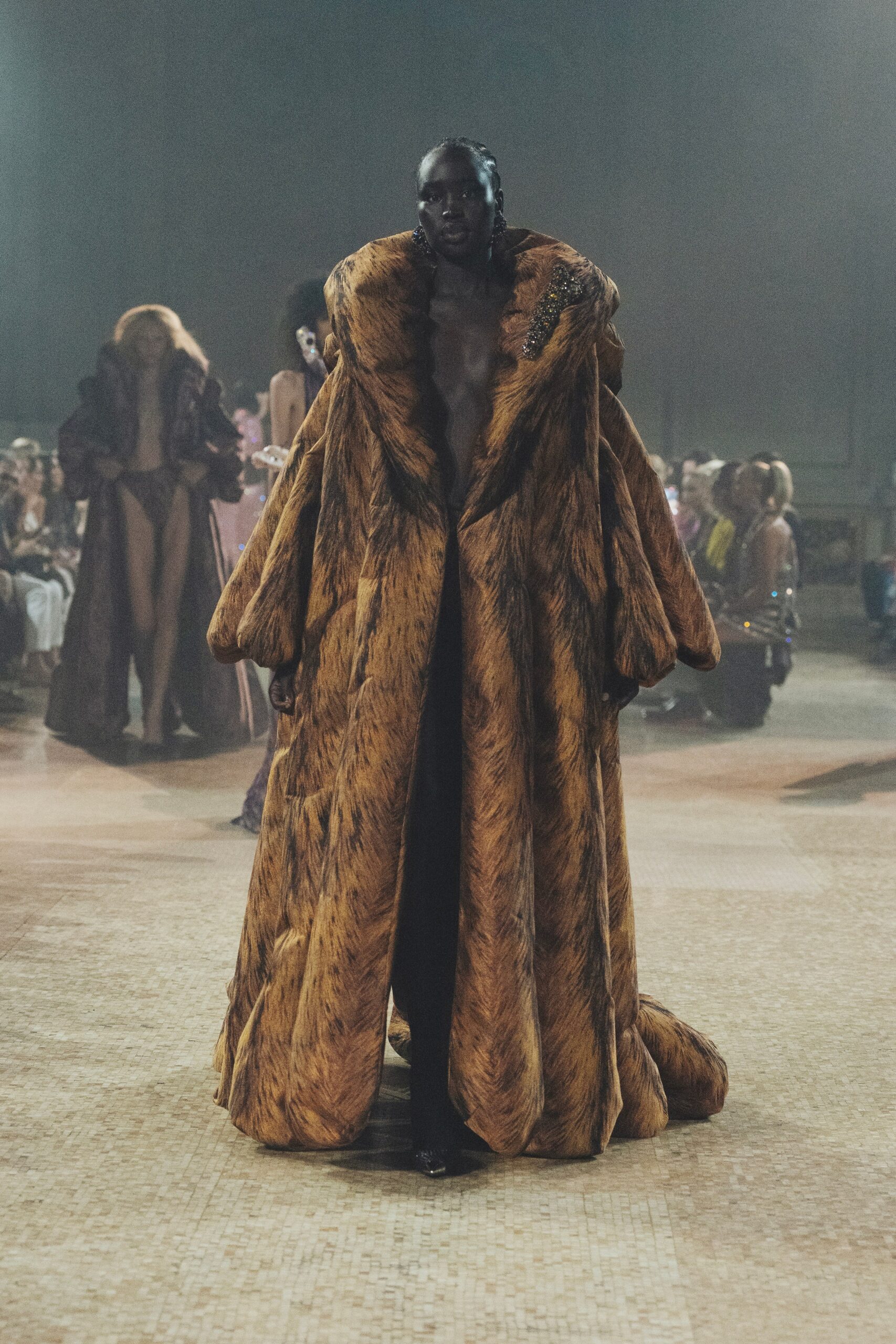 Area F/W 23 Look 82