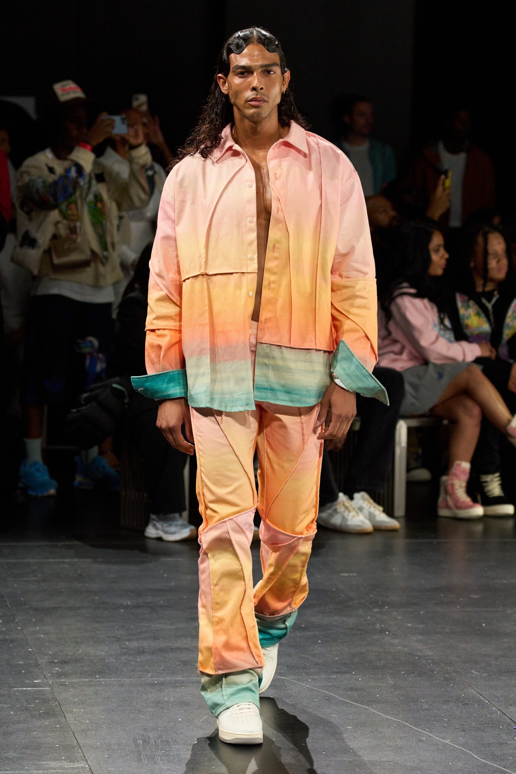 Who Decides War S/S 23 Look 7