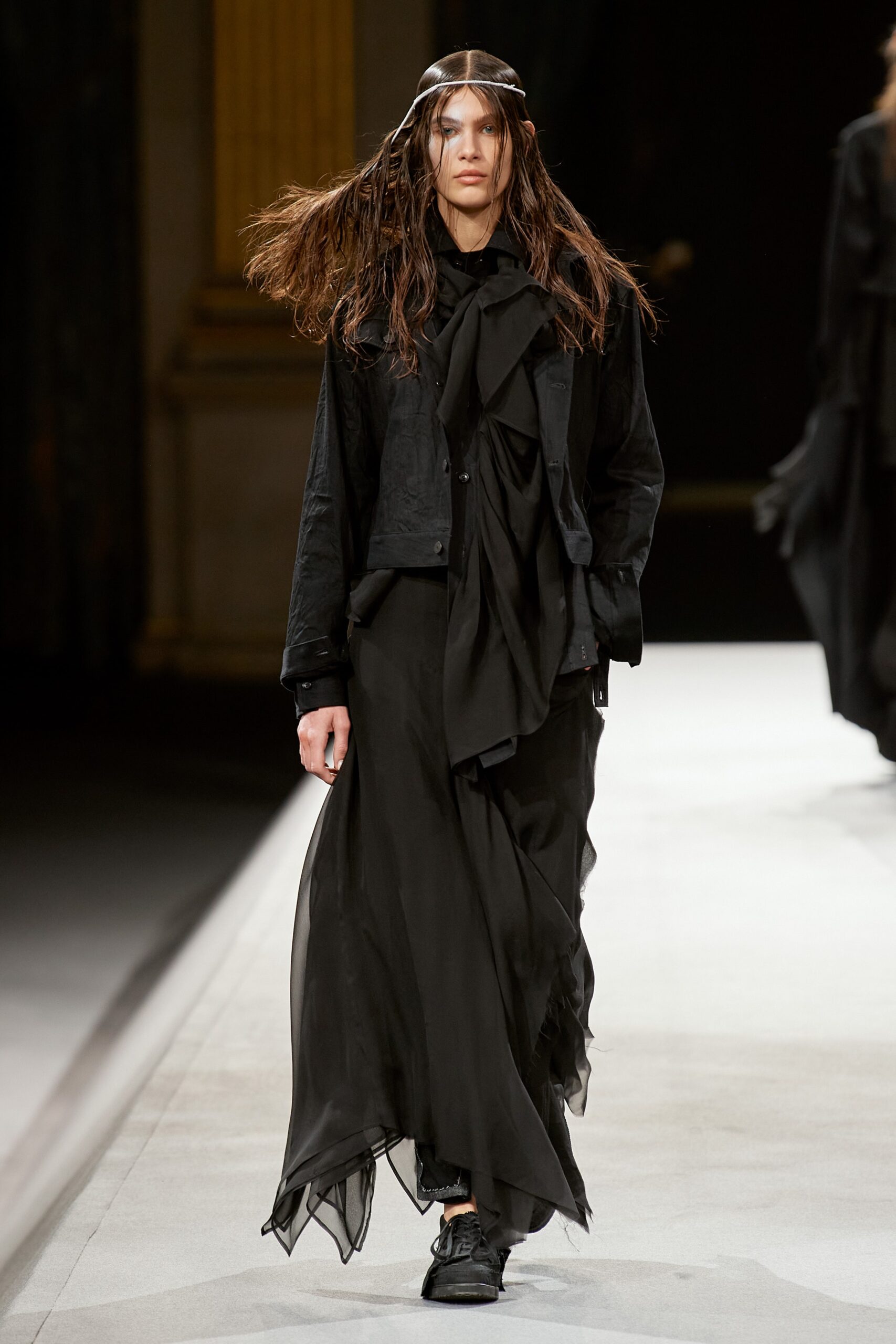 Yohji Yamamoto F/W 22 Look 7