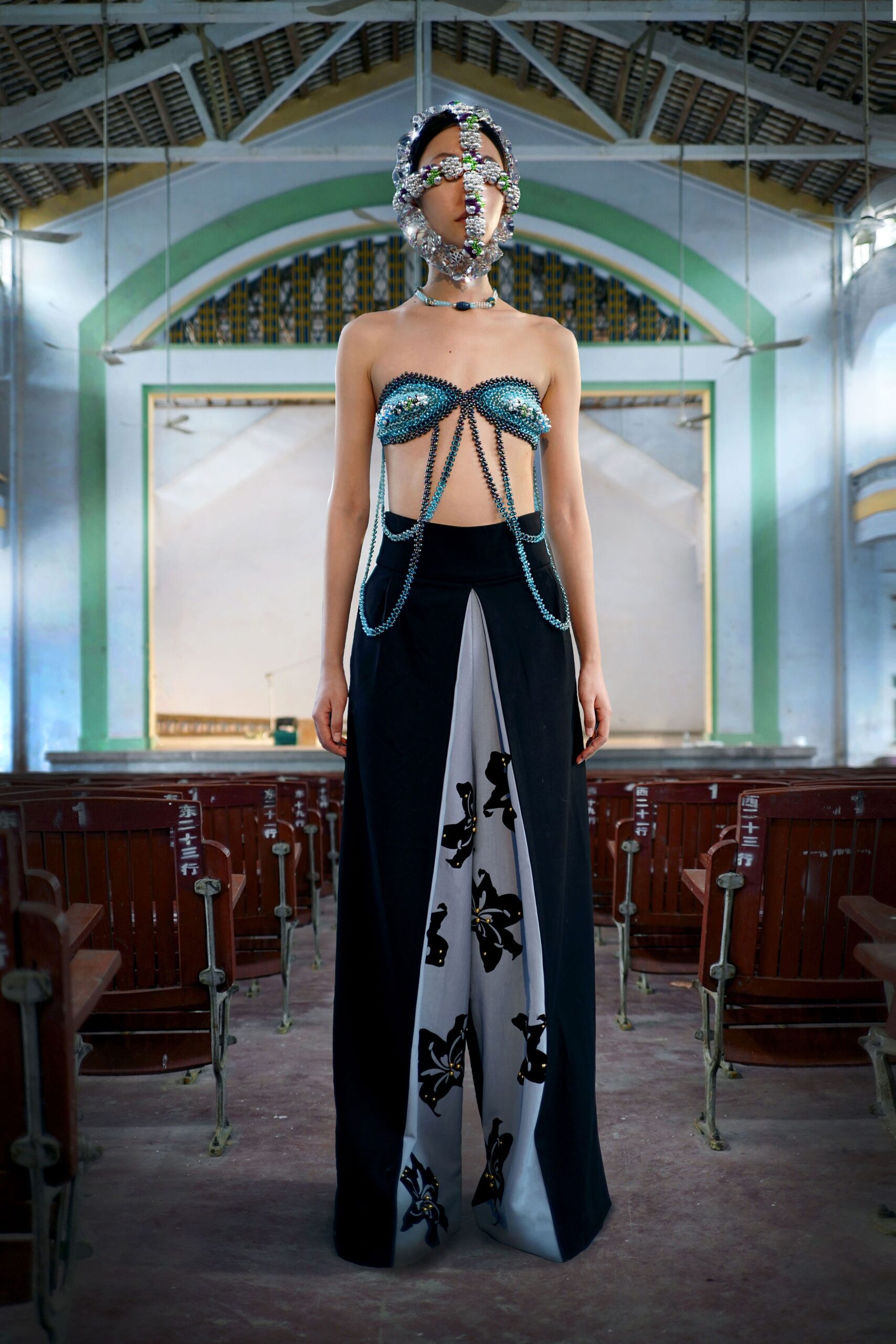 Yueqi Qi Shanghai F/W 22 Look 7