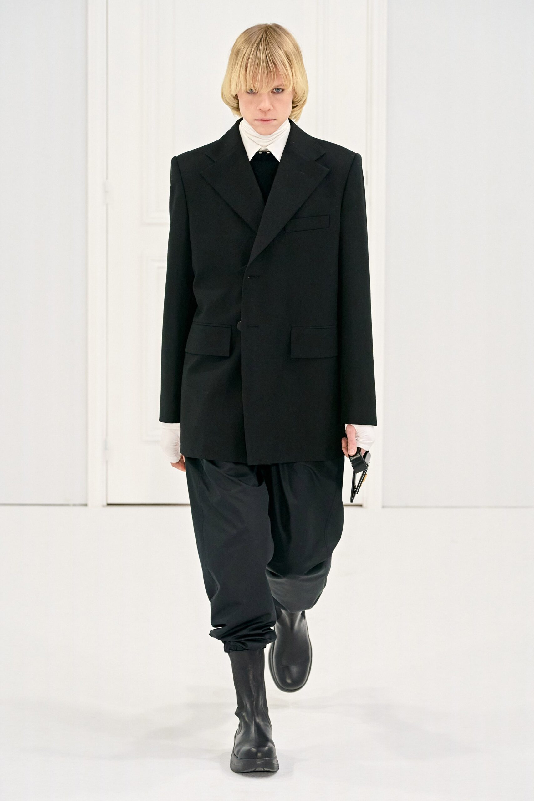 Wooyoungmi F/W 22 Menswear Look 8