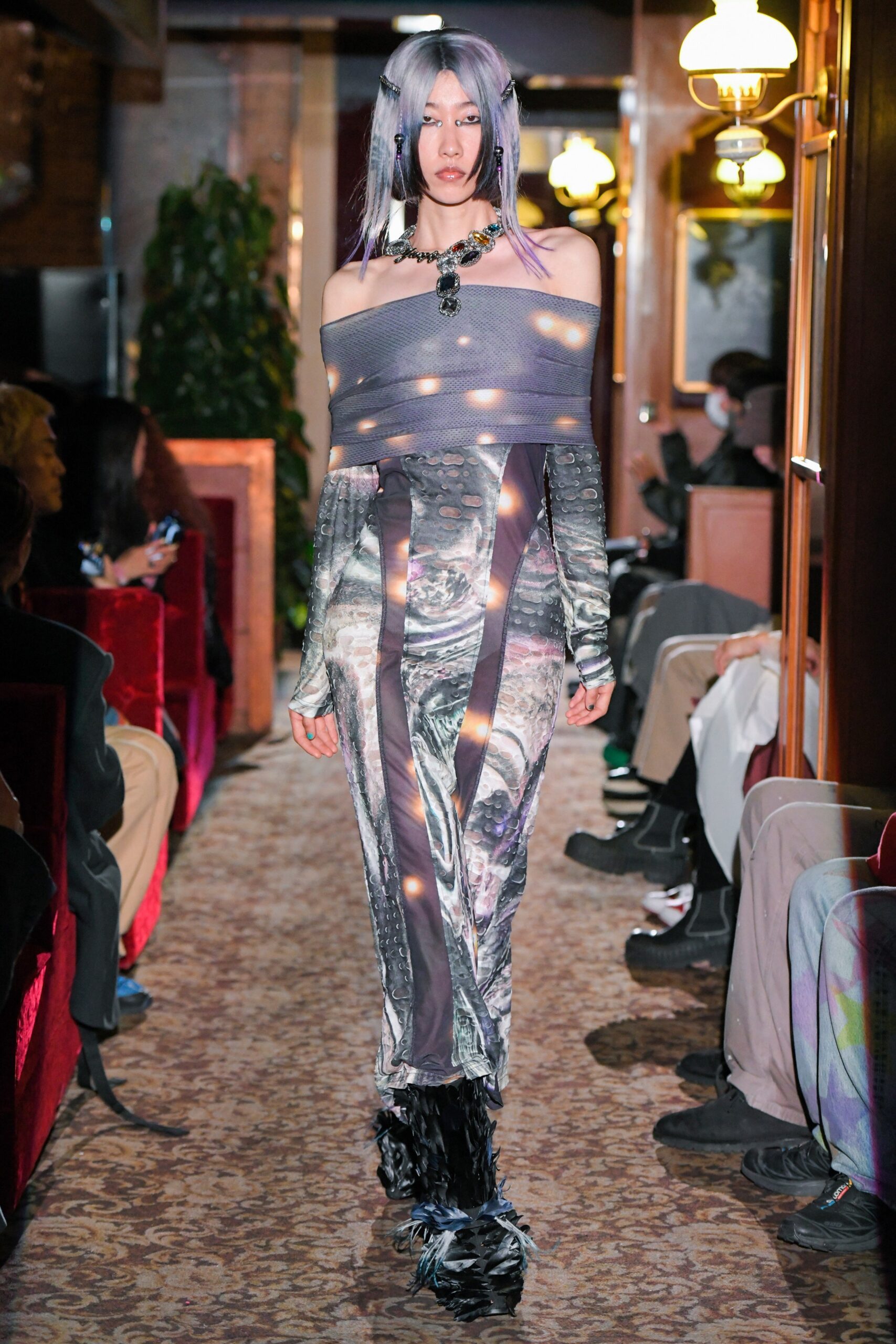 Yueqi Qi Tokyo F/W 23 Look 8
