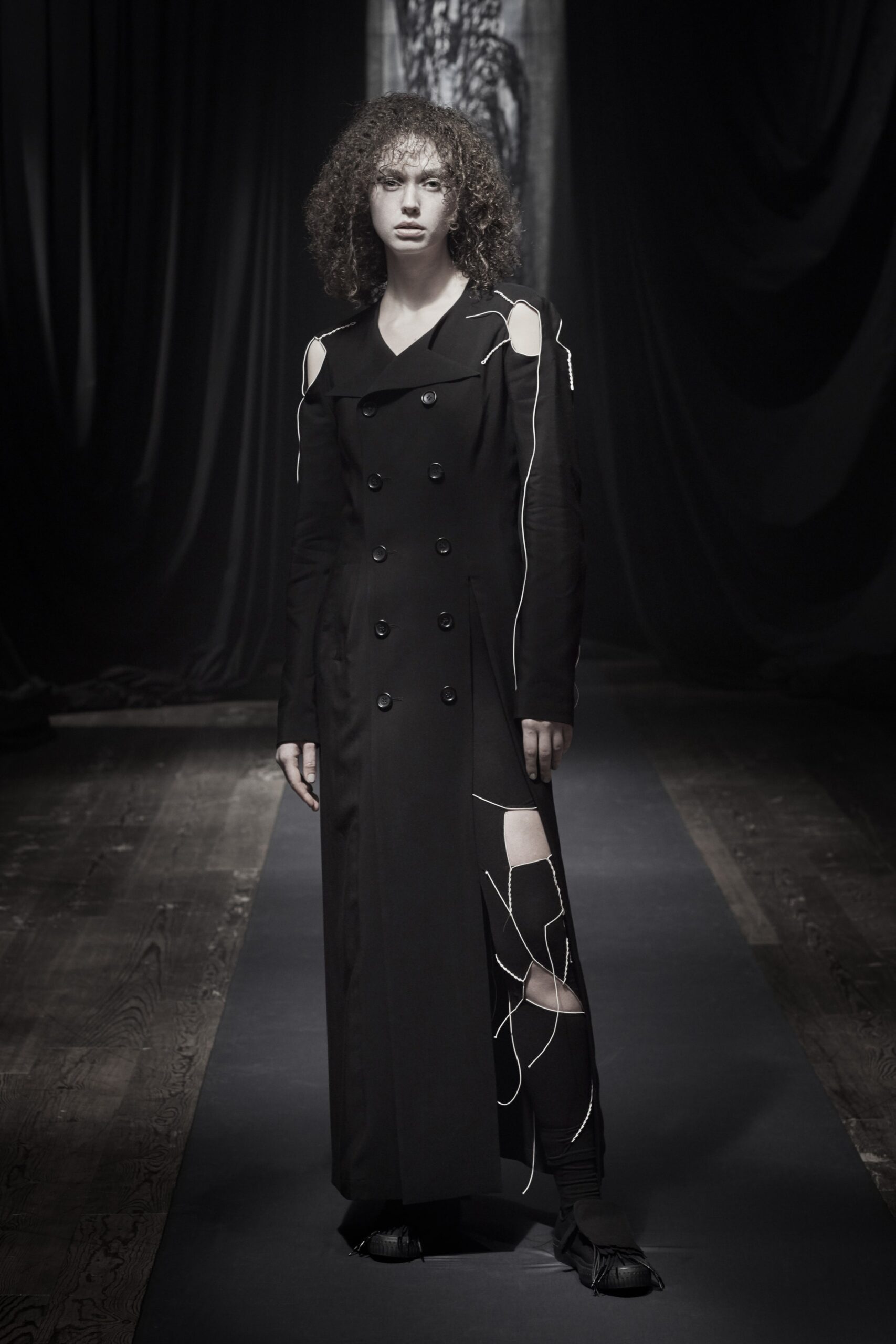 Yohji Yamamoto F/W 21 Look 9