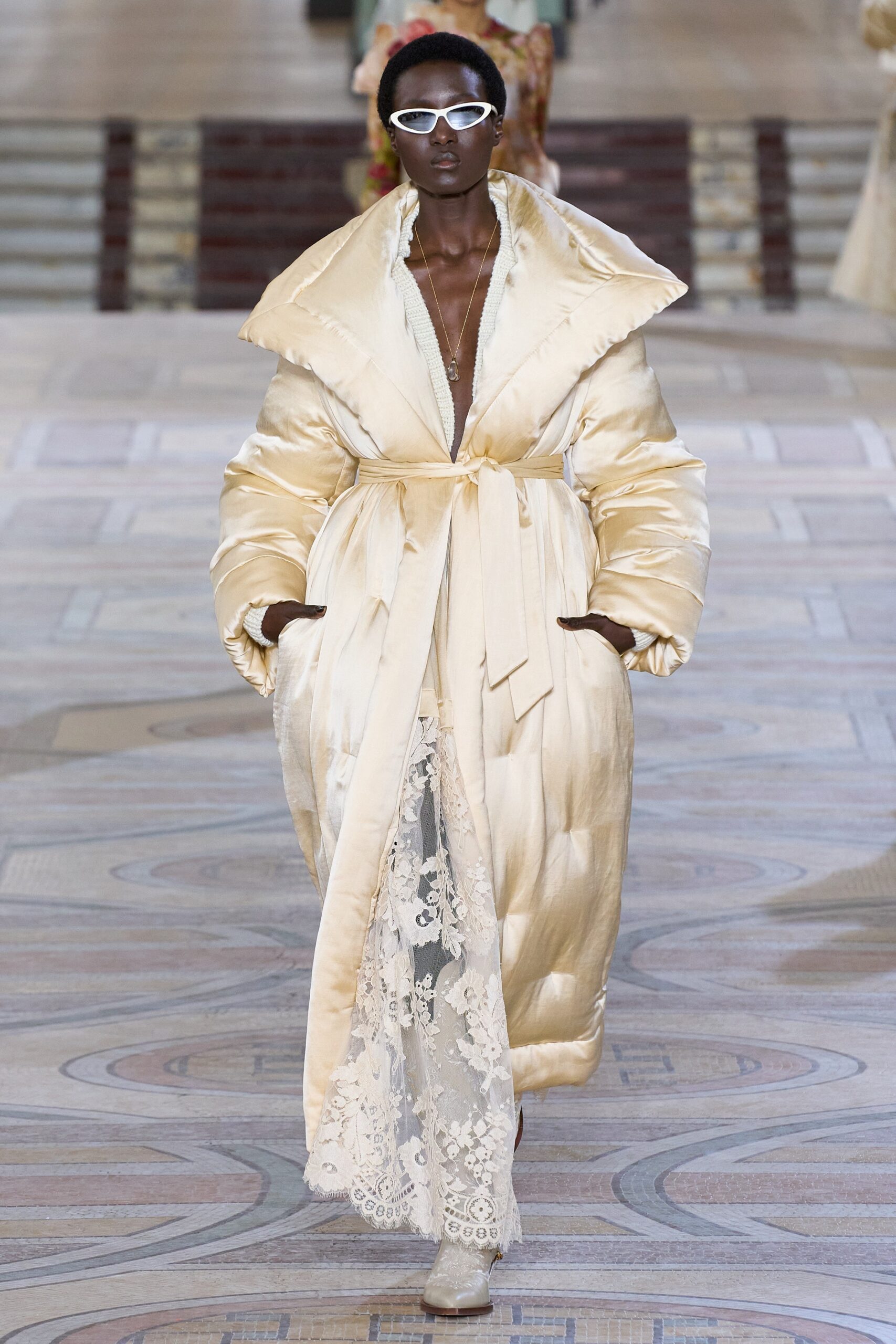 Zimmermann F/W 23 Look 9