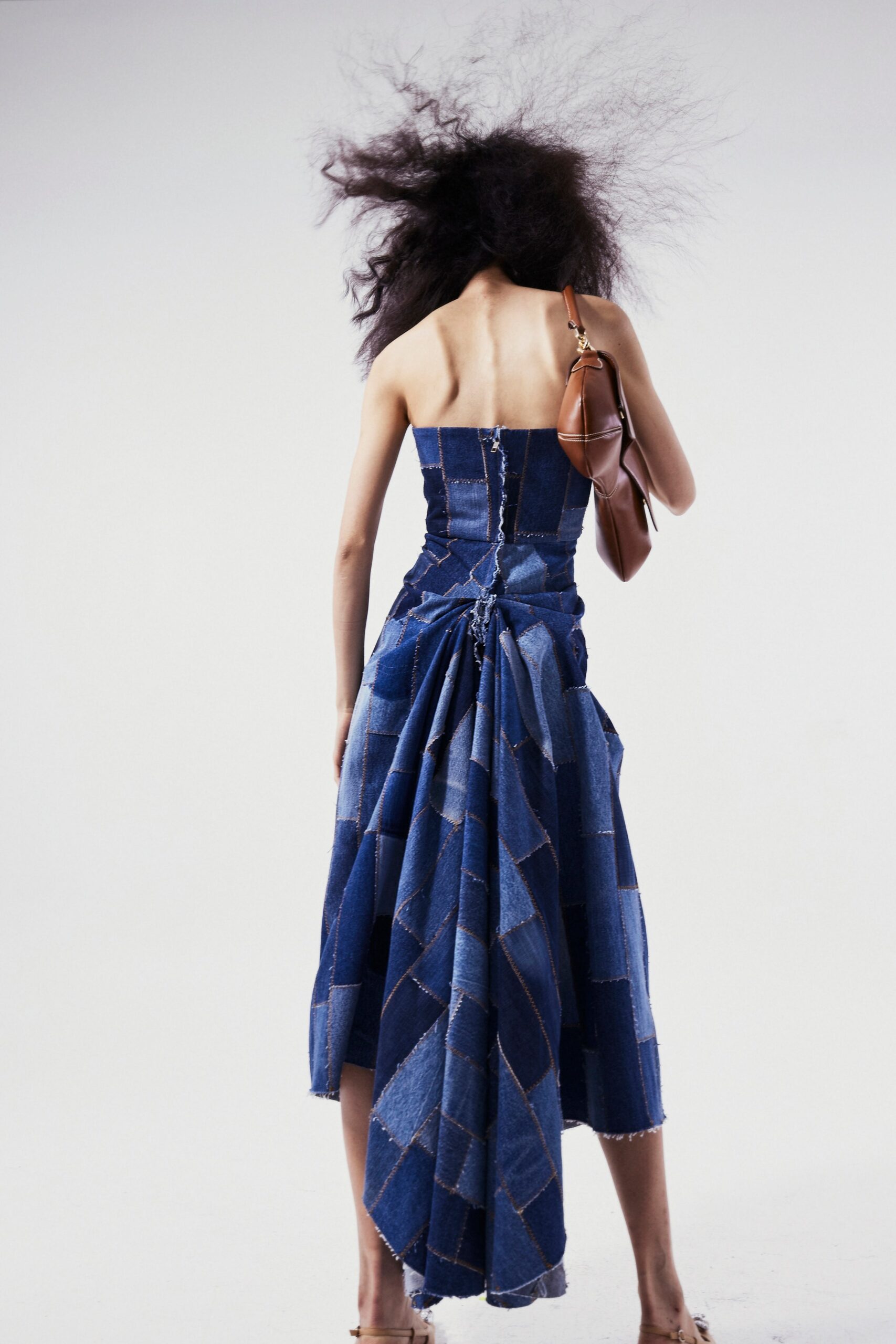 A.W.A.K.E. MODE S/S 24 Look 152