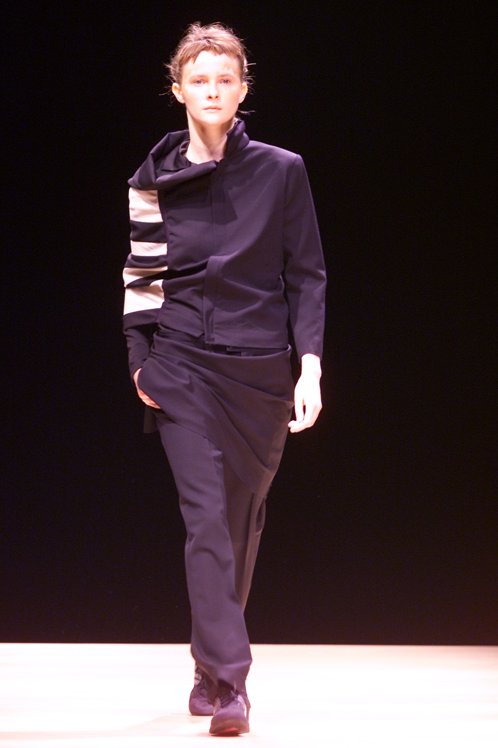Yohji Yamamoto F/W 01 Look 1