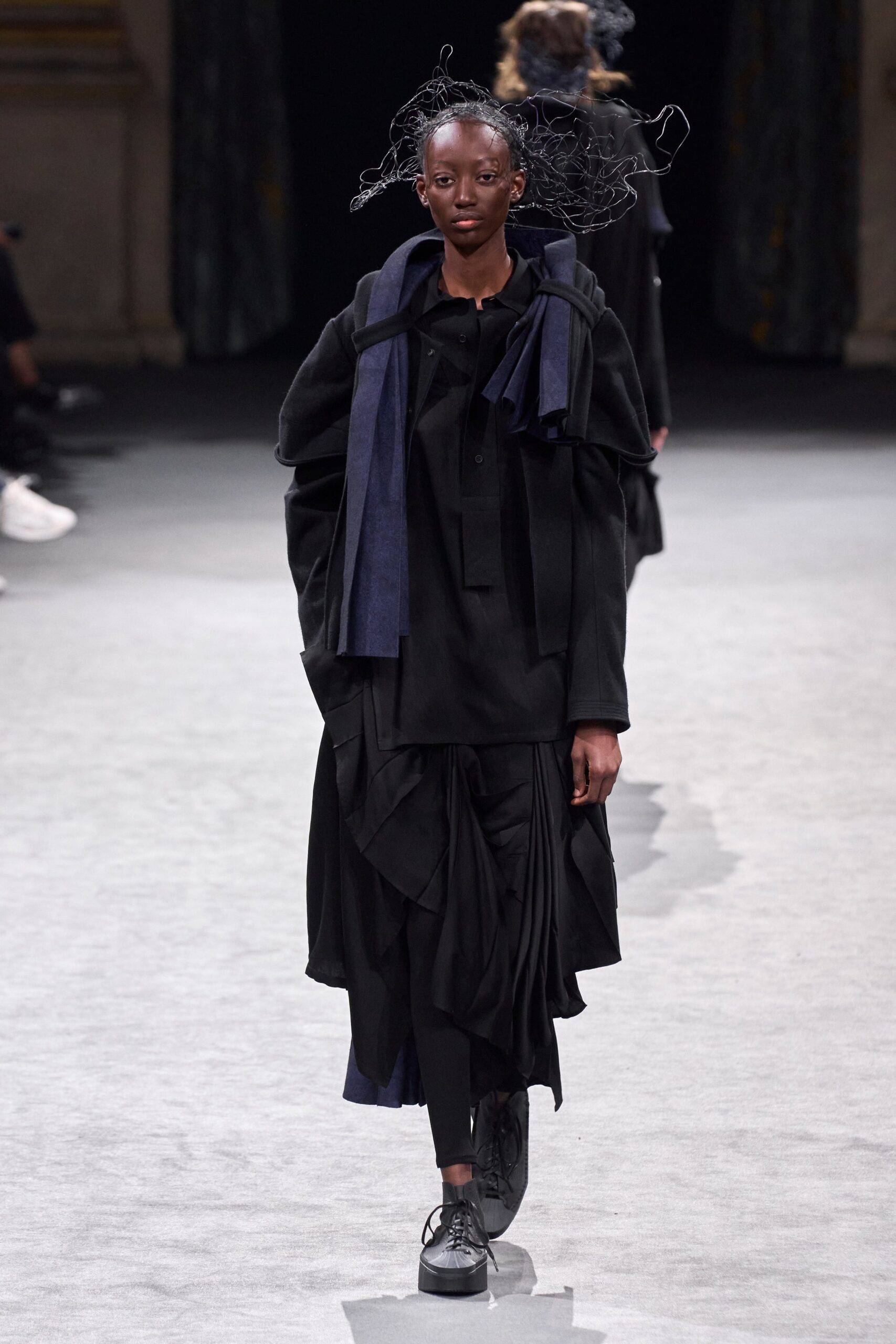 Yohji Yamamoto F/W 23 Look 10