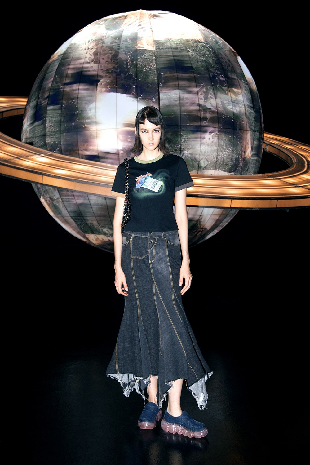 Yueqi Qi Shanghai S/S 23 Look 10