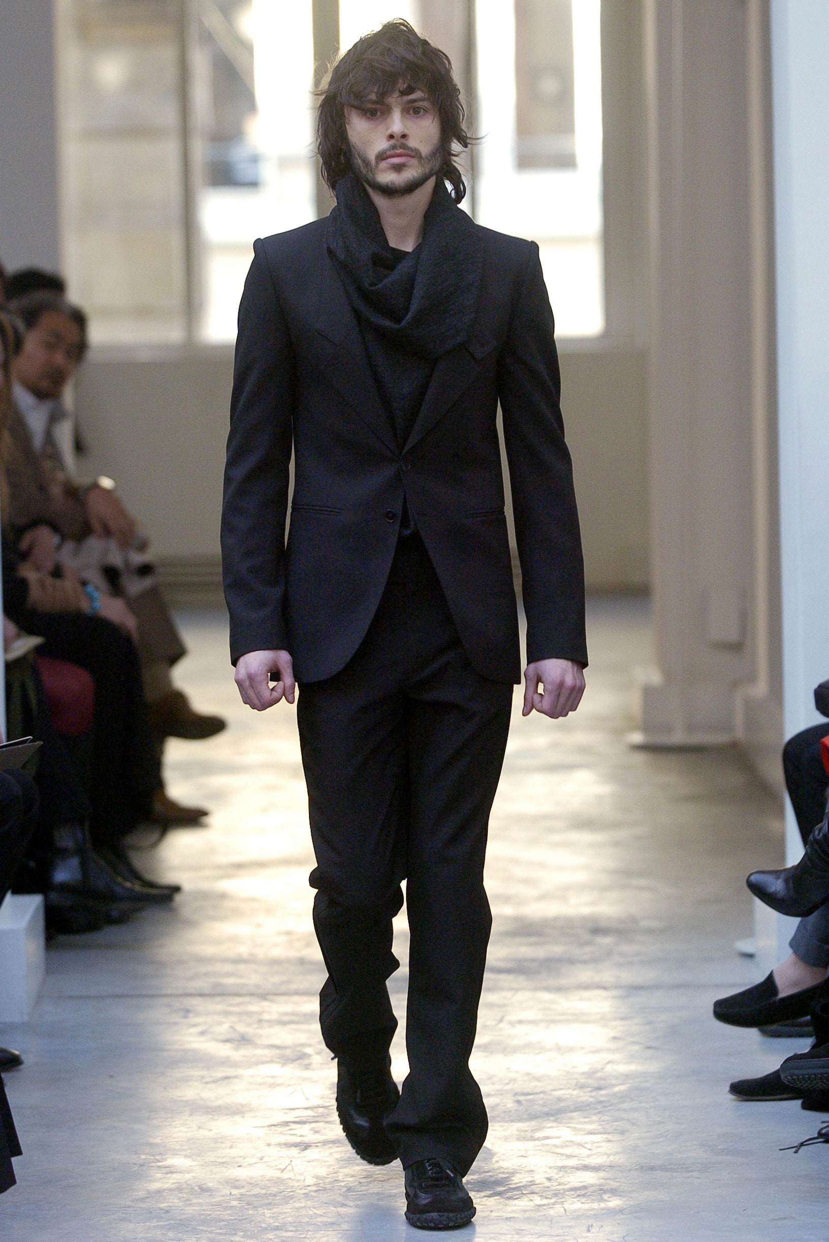 Balenciaga F/W 04 Look 2