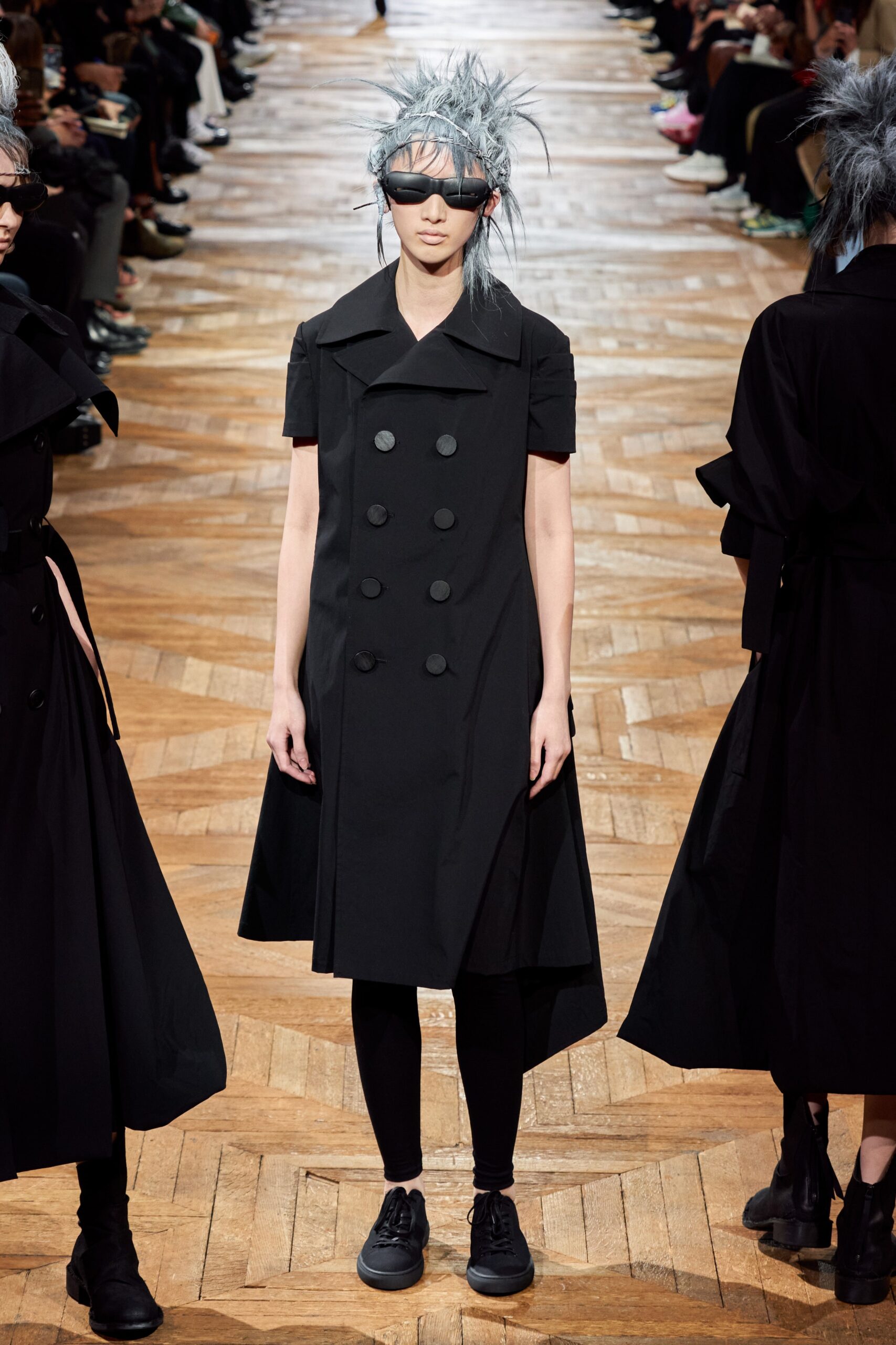 Yohji Yamamoto S/S 22 Look 11