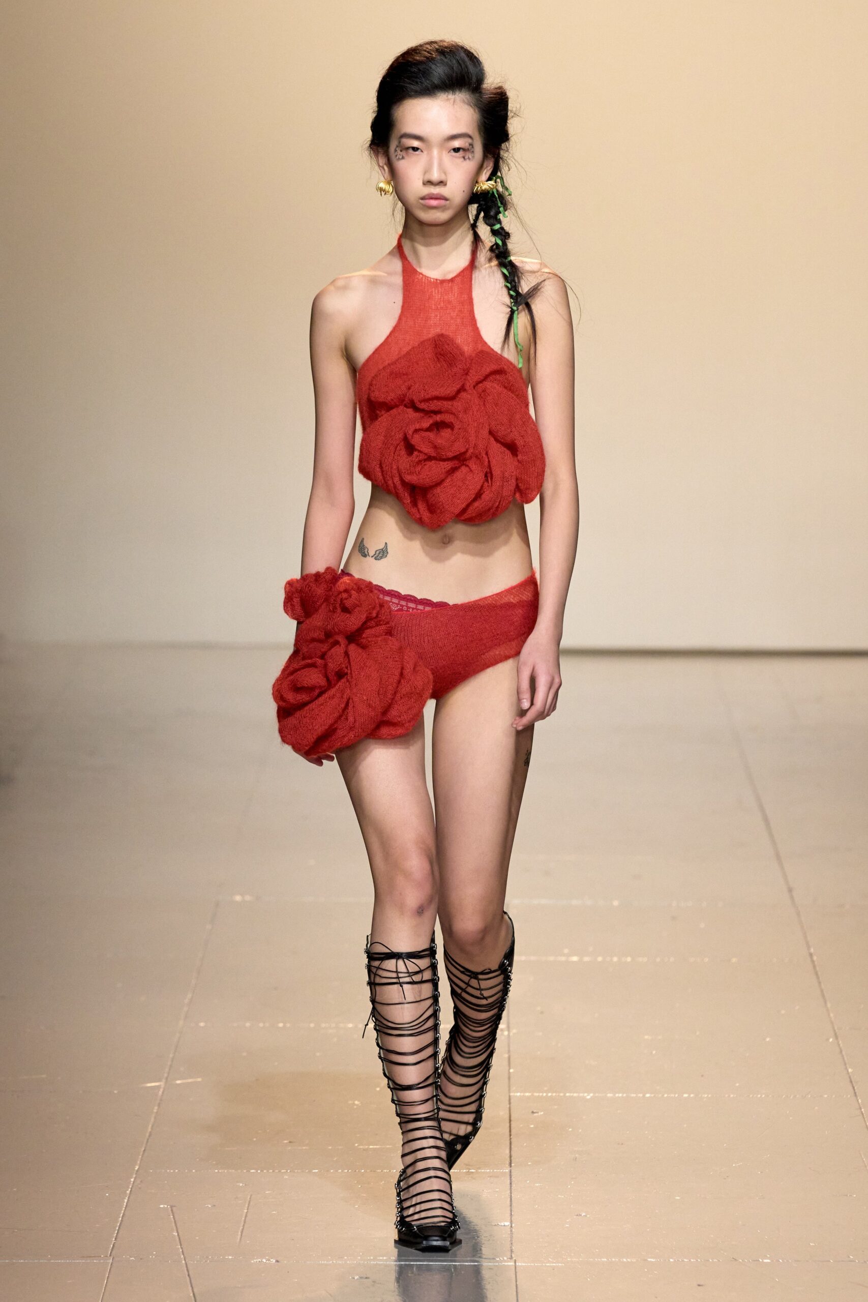 Yuhan Wang F/W 23 Look 11