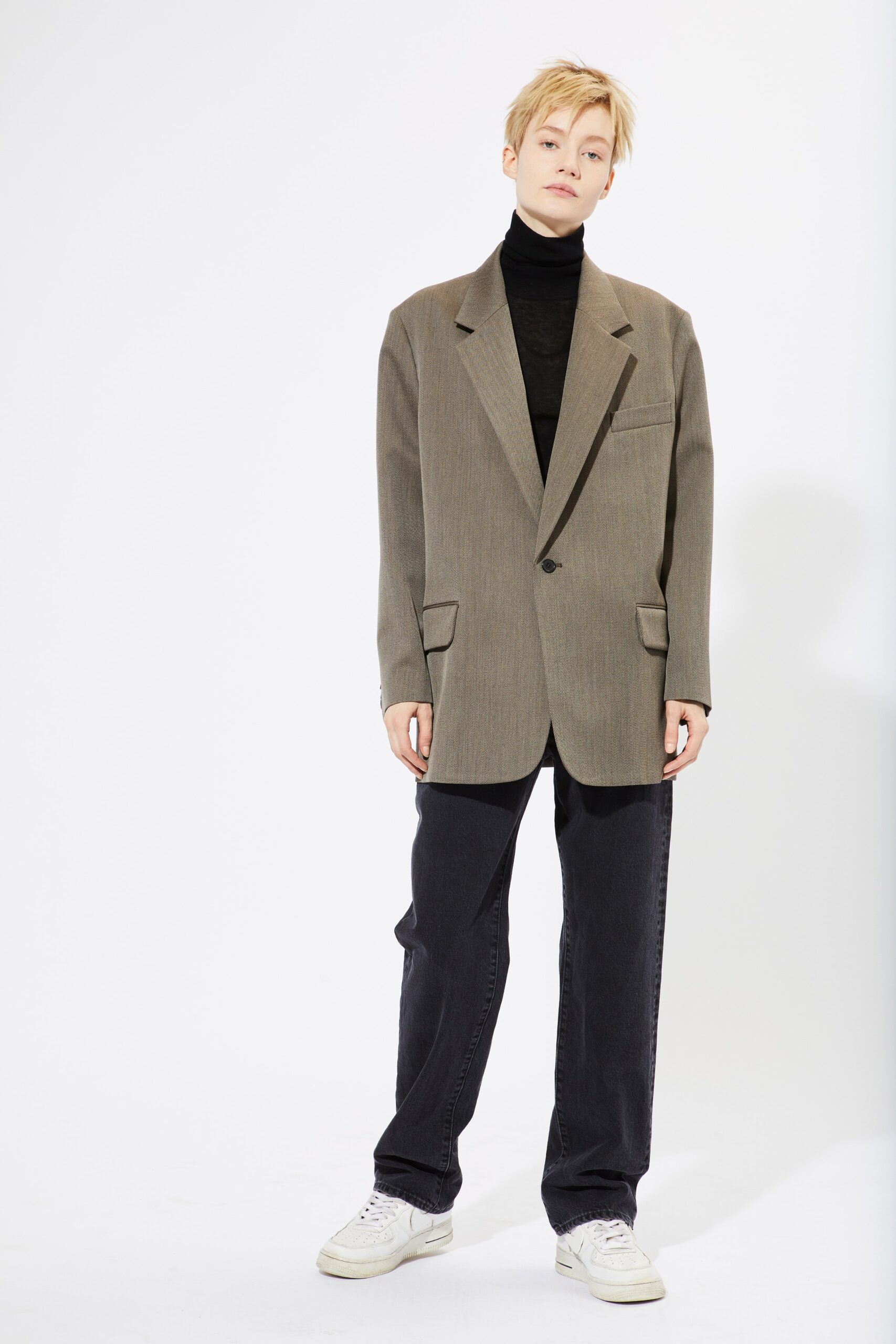 6397 F/W 22 Look 12