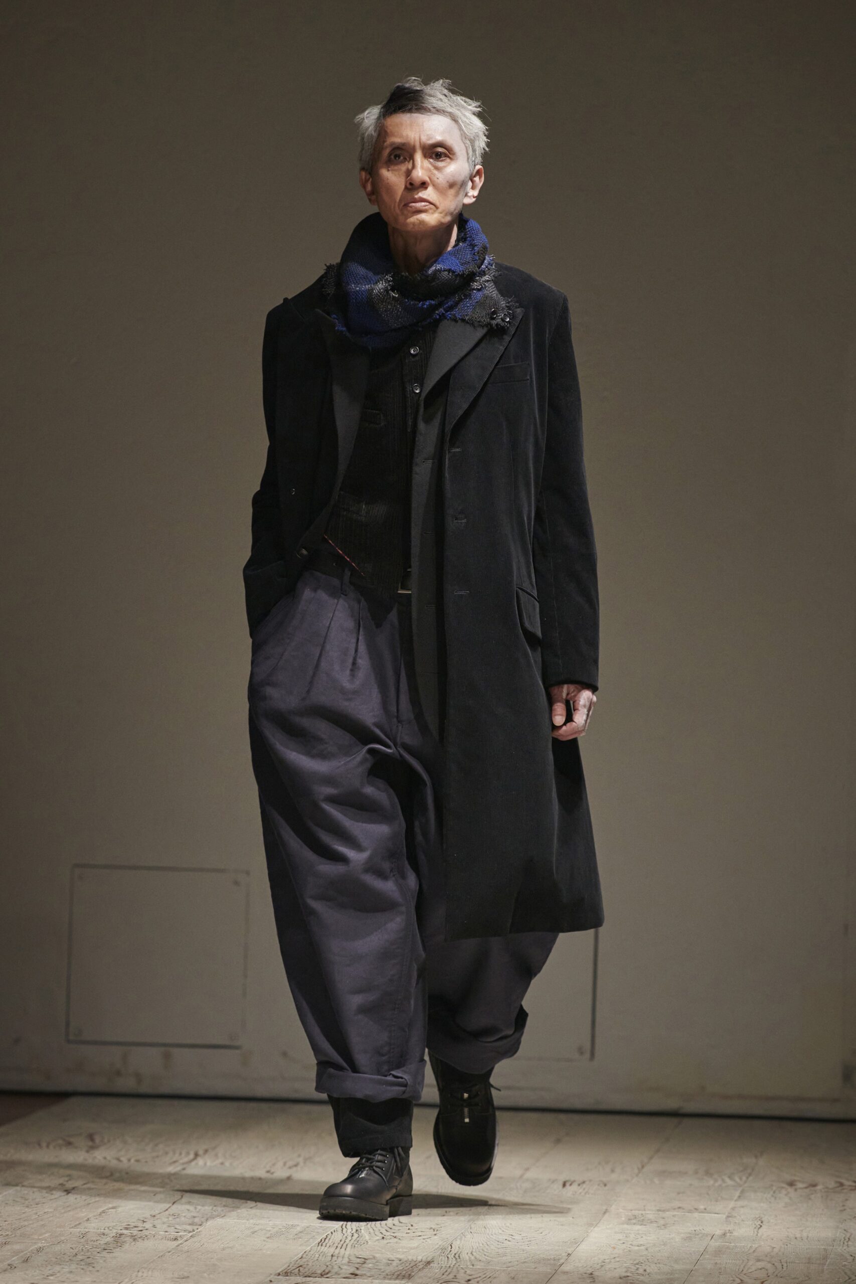 Yohji Yamamoto F/W 22 Menswear Look 12