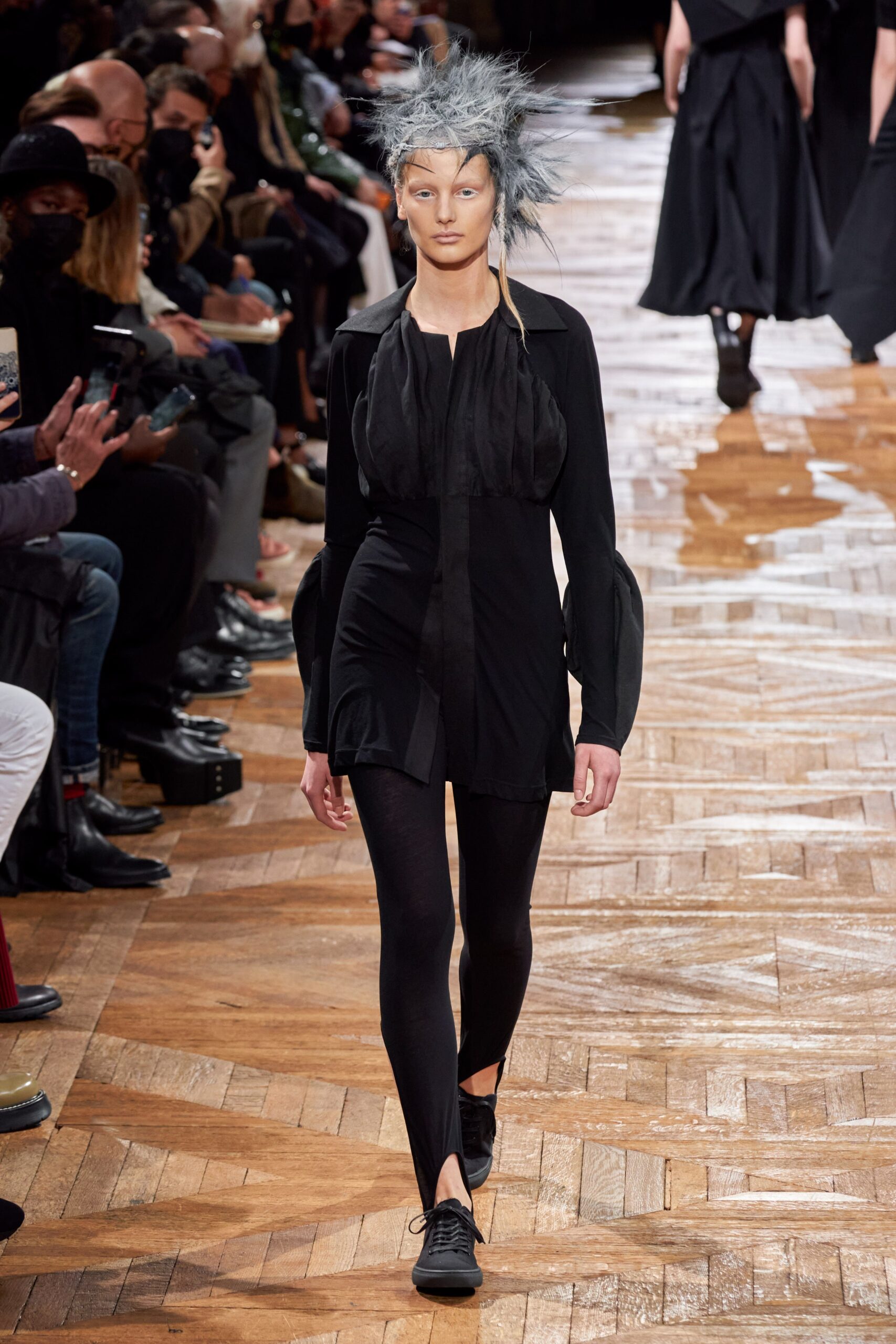 Yohji Yamamoto S/S 22 Look 12