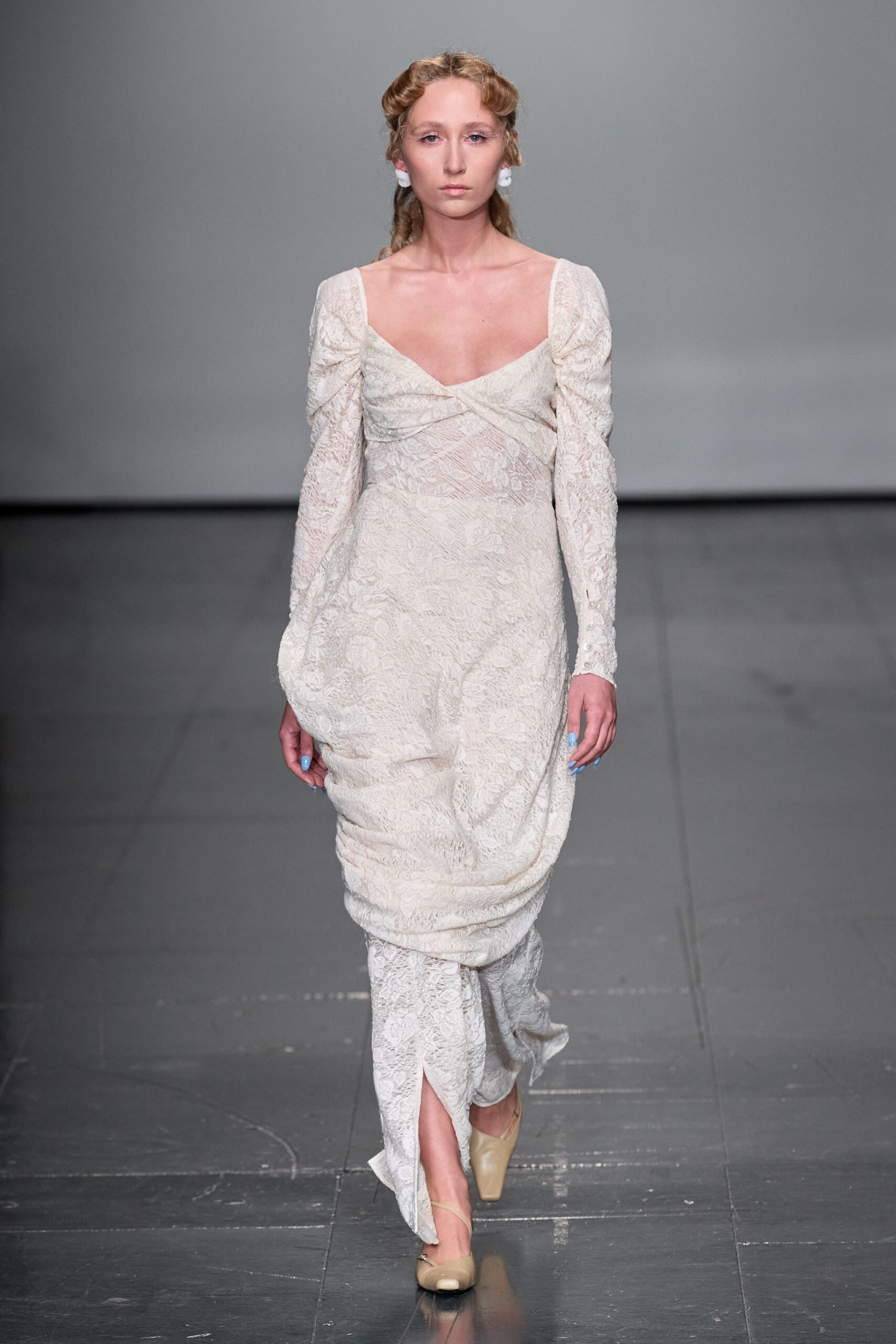 Yuhan Wang F/W 22 Look 12