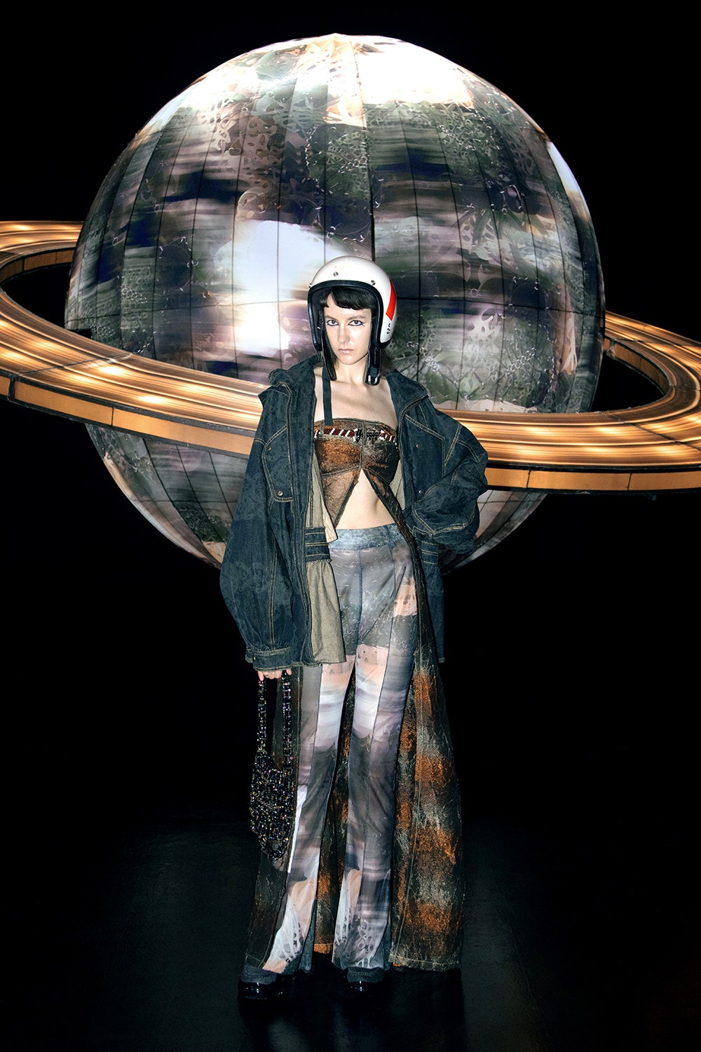 Yueqi Qi Shanghai S/S 23 Look 12