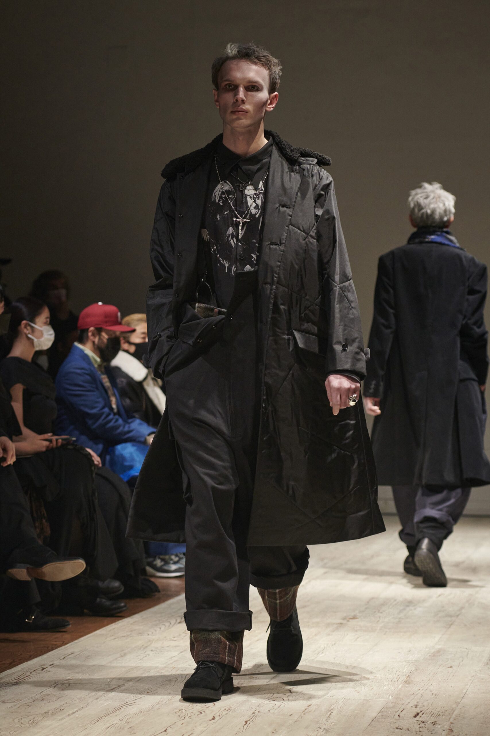 Yohji Yamamoto F/W 22 Menswear Look 13
