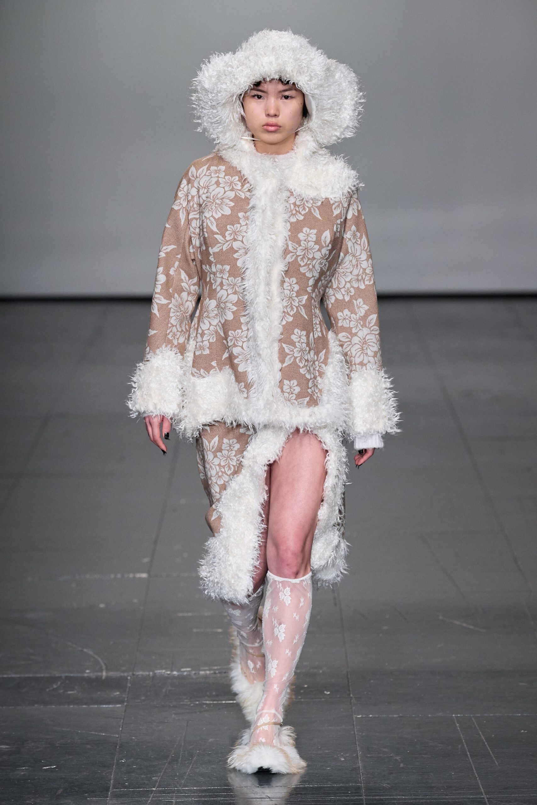 Yuhan Wang F/W 22 Look 13