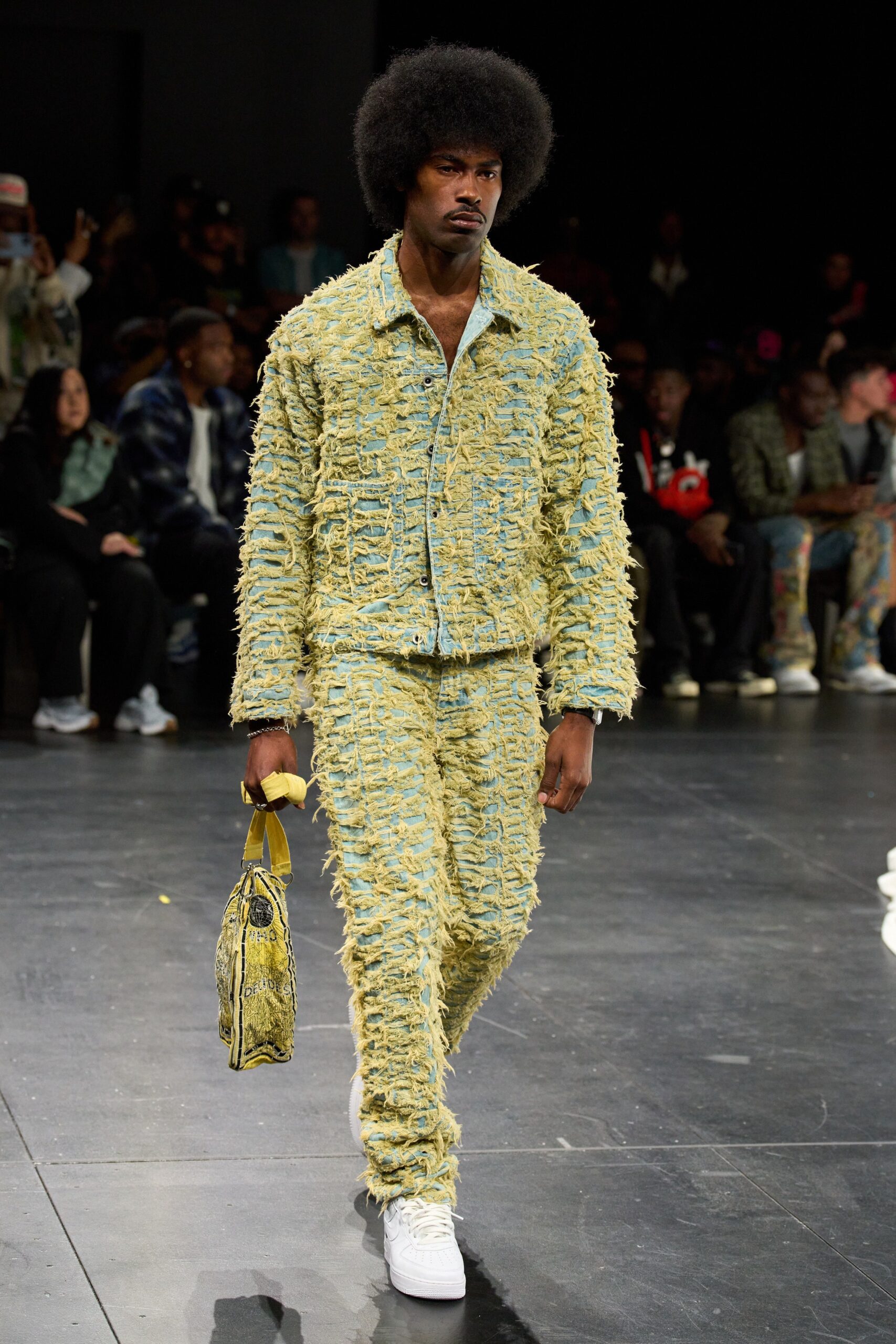 Who Decides War S/S 23 Look 13