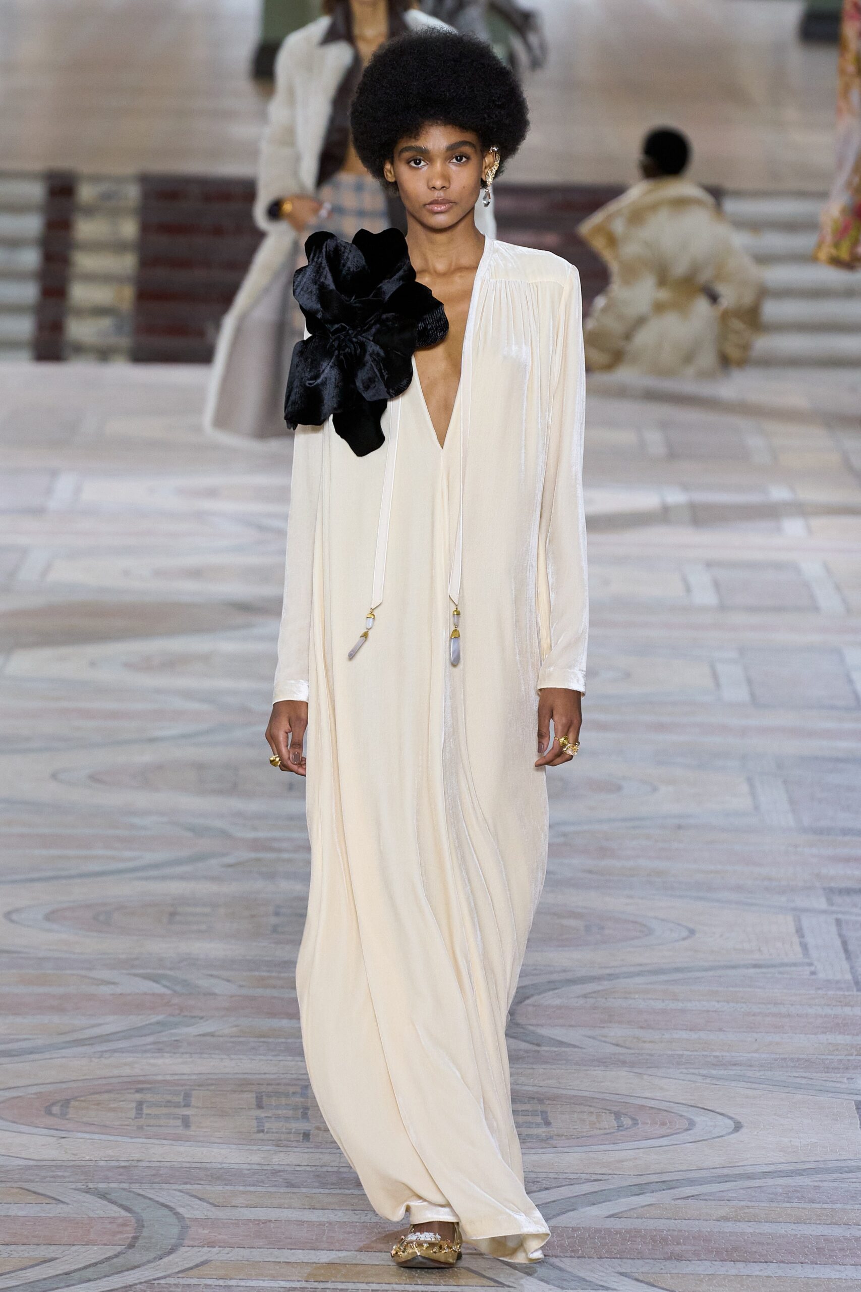 Zimmermann F/W 23 Look 13
