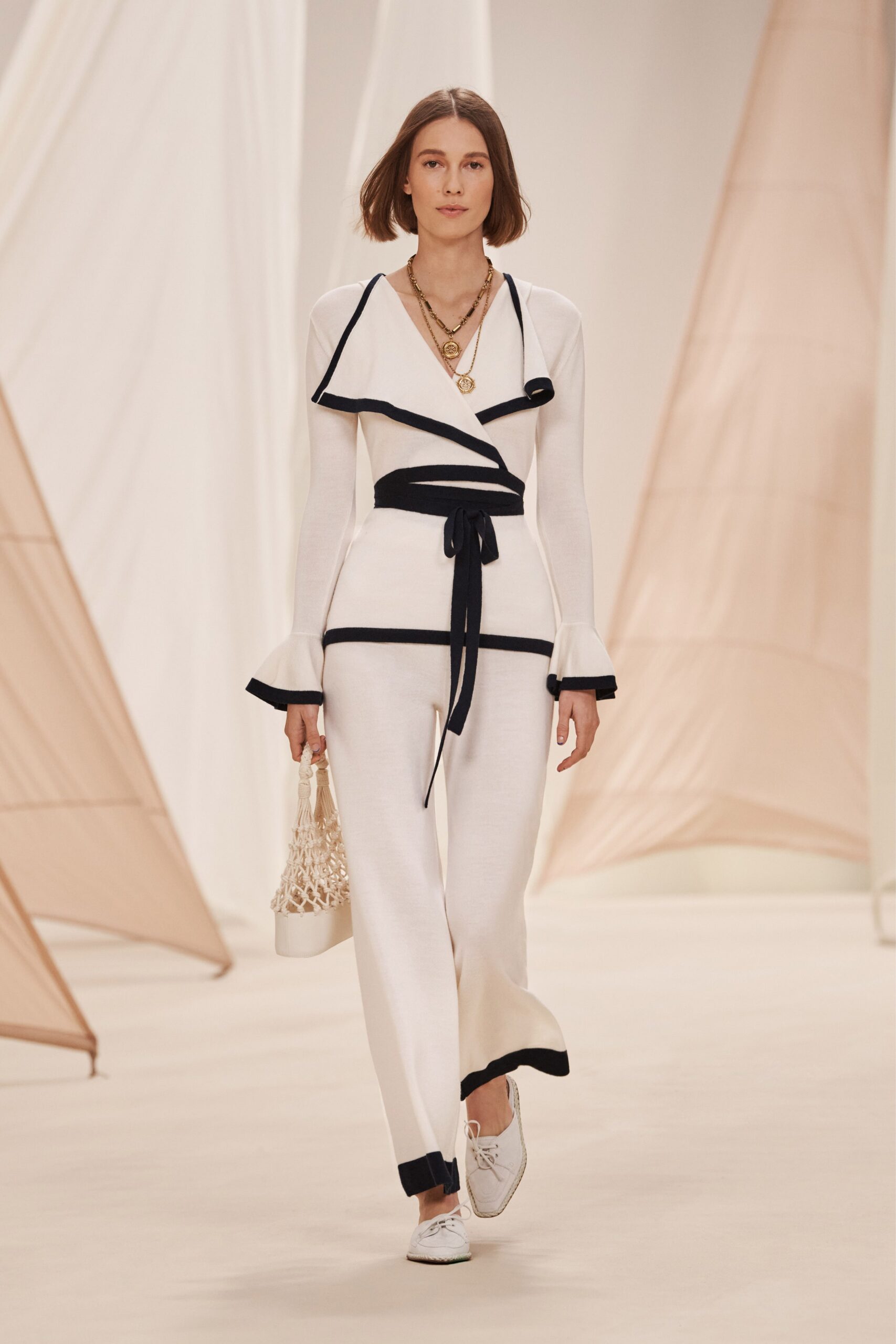 Zimmermann Resort 23 Look 13