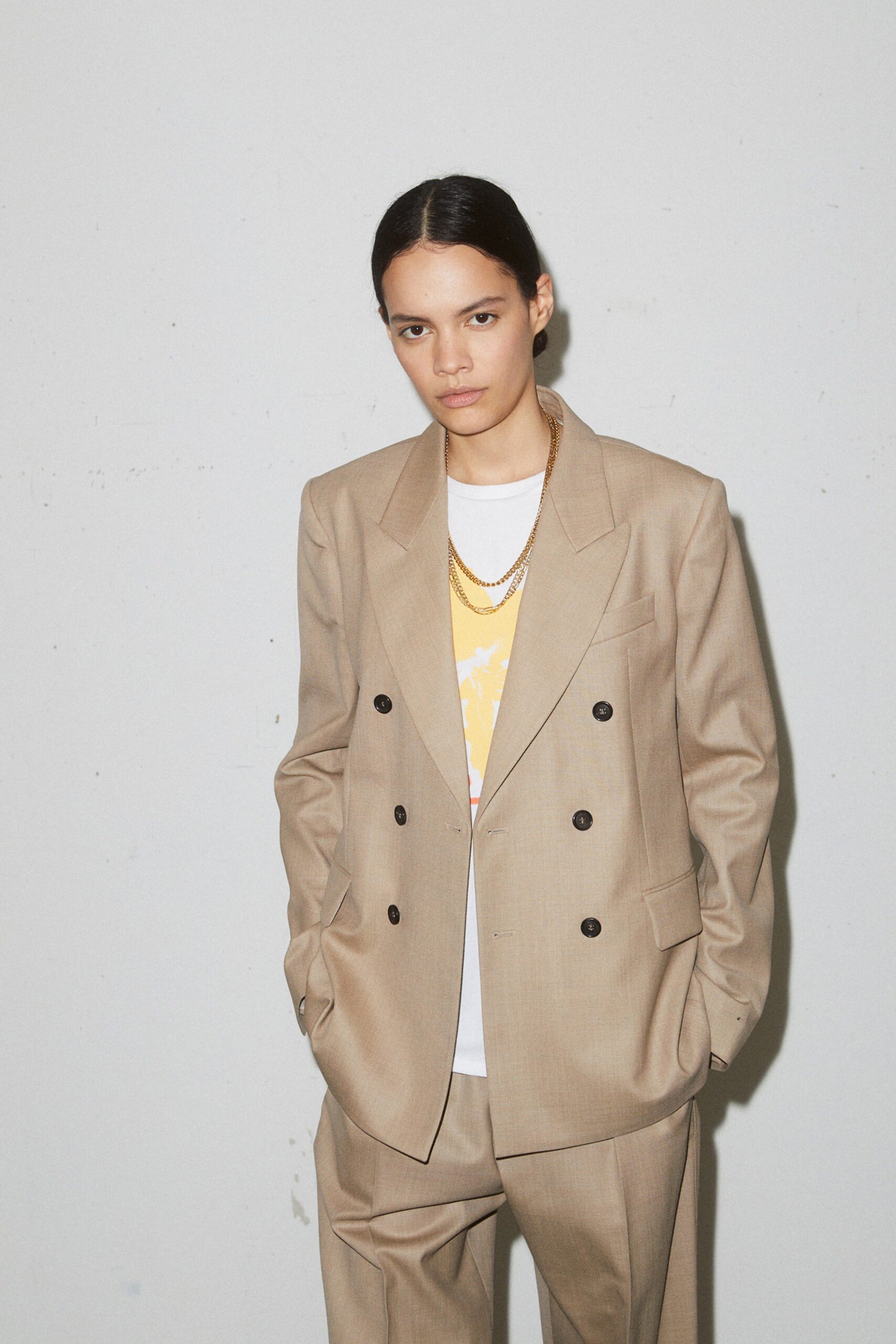6397 Resort 22 Look 12