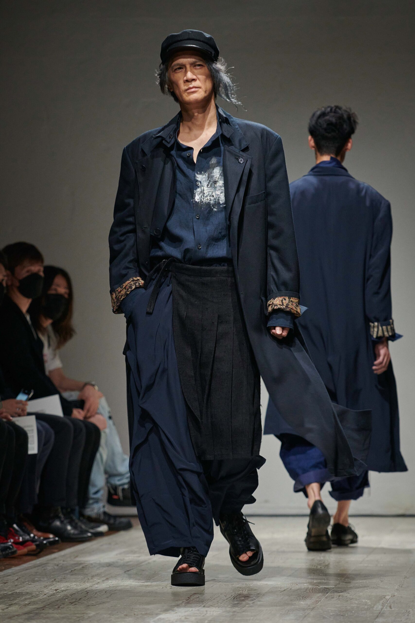 Yohji Yamamoto S/S 23 Menswear Look 14