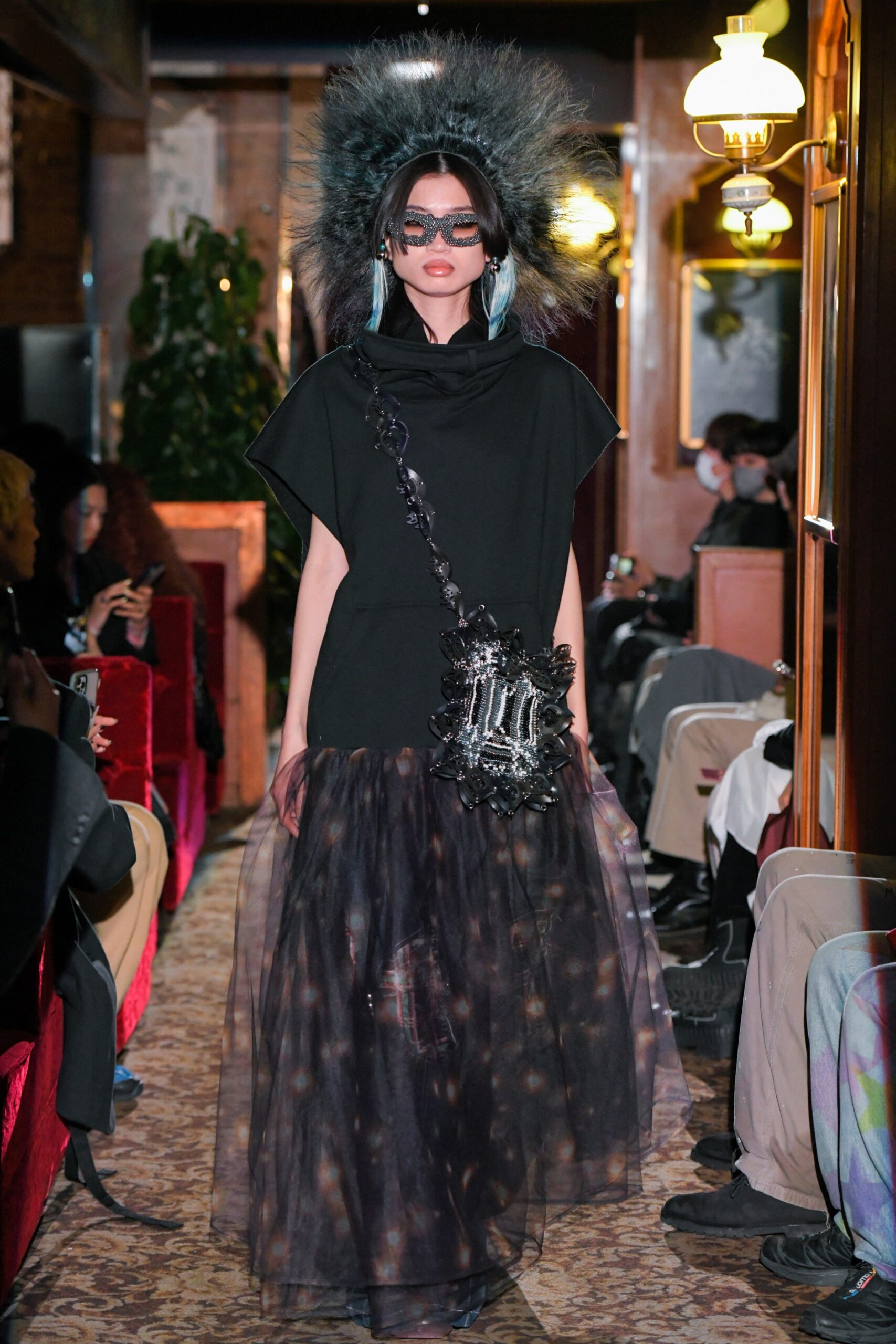 Yueqi Qi Tokyo F/W 23 Look 14